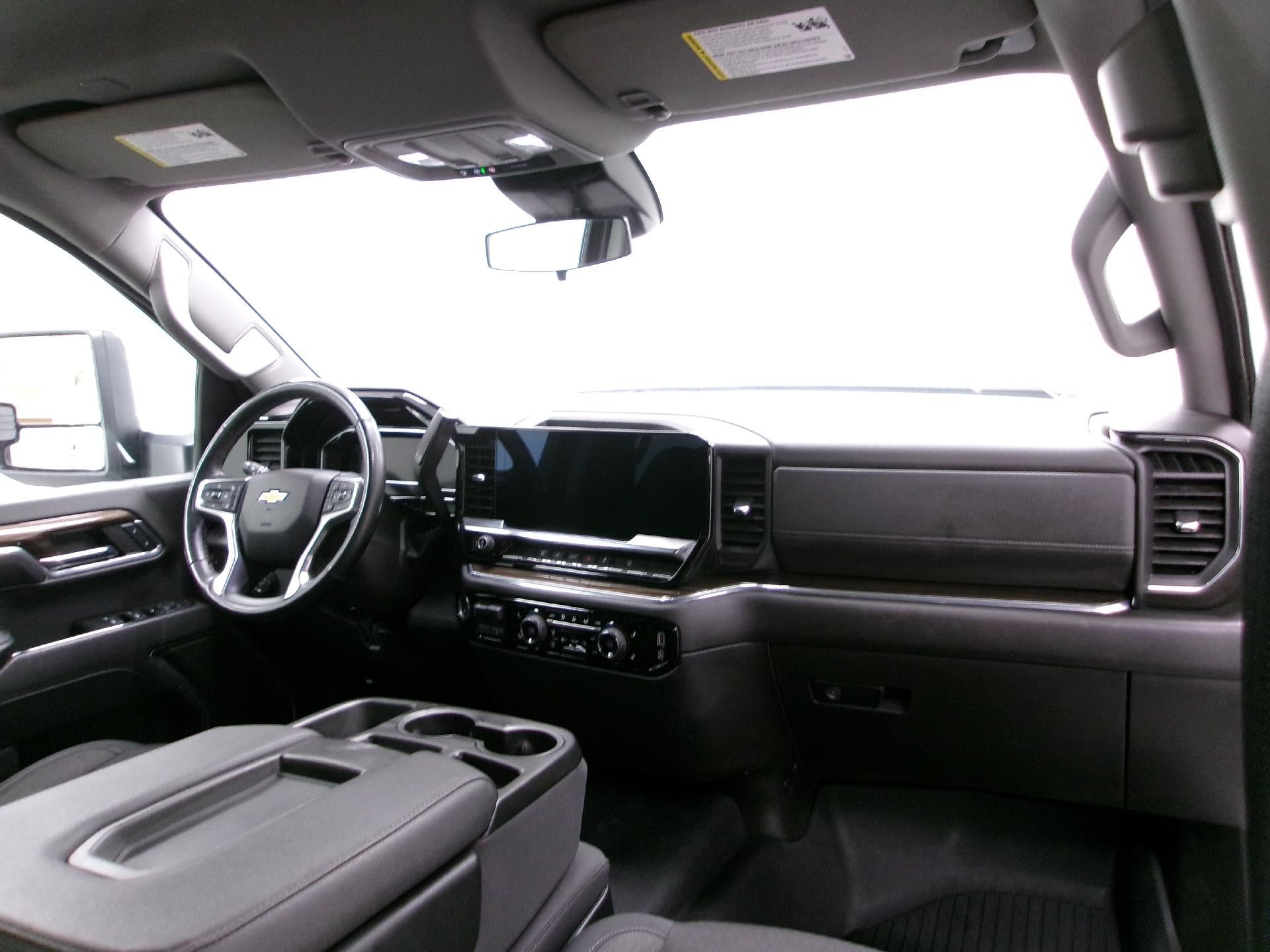 2024 Chevrolet Silverado 2500 HD Crew Cab Standard Box 4-Wheel Drive LT