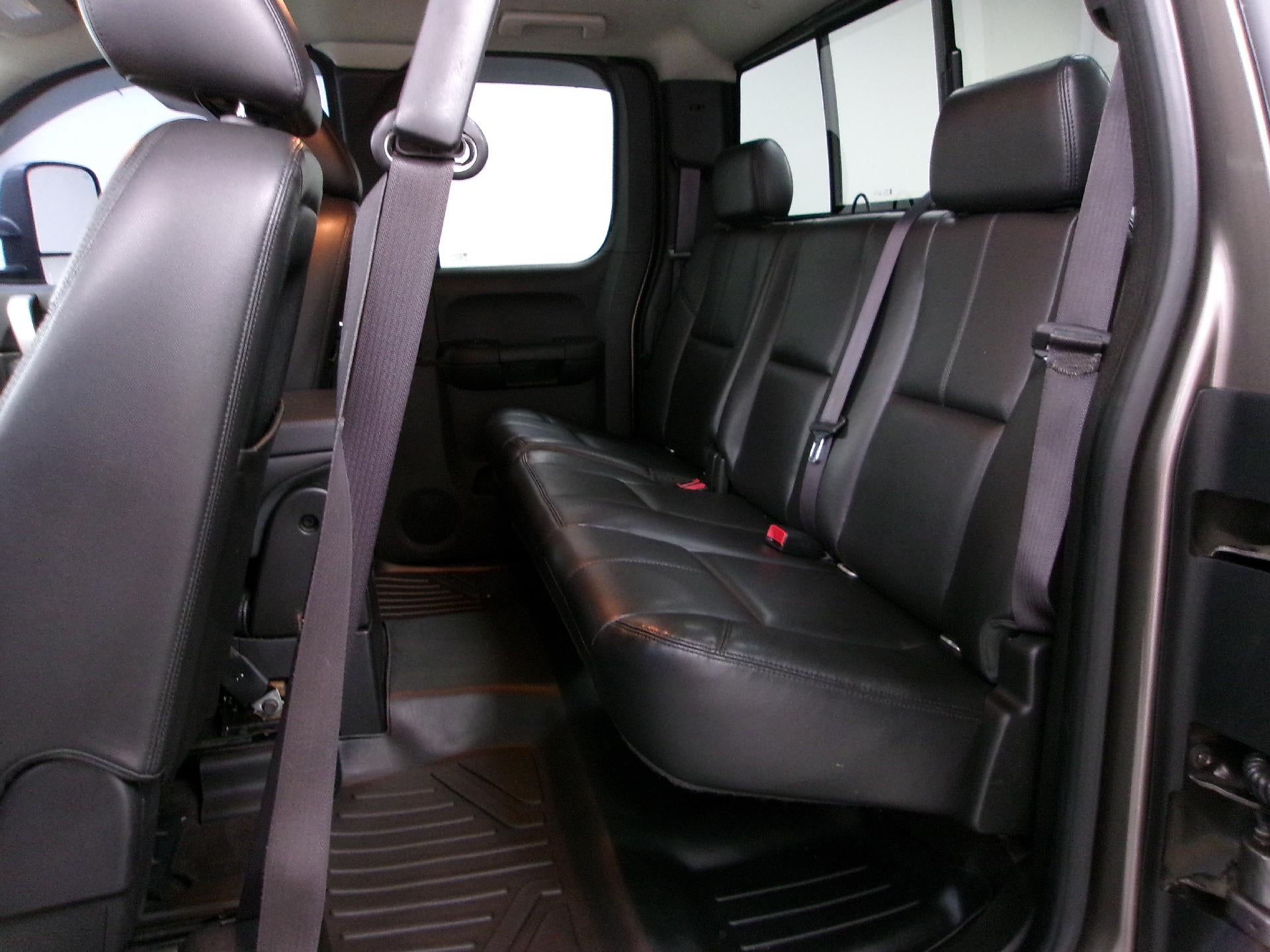 2013 Chevrolet Silverado 2500 HD Extended Cab Standard Box 4-Wheel Drive LT