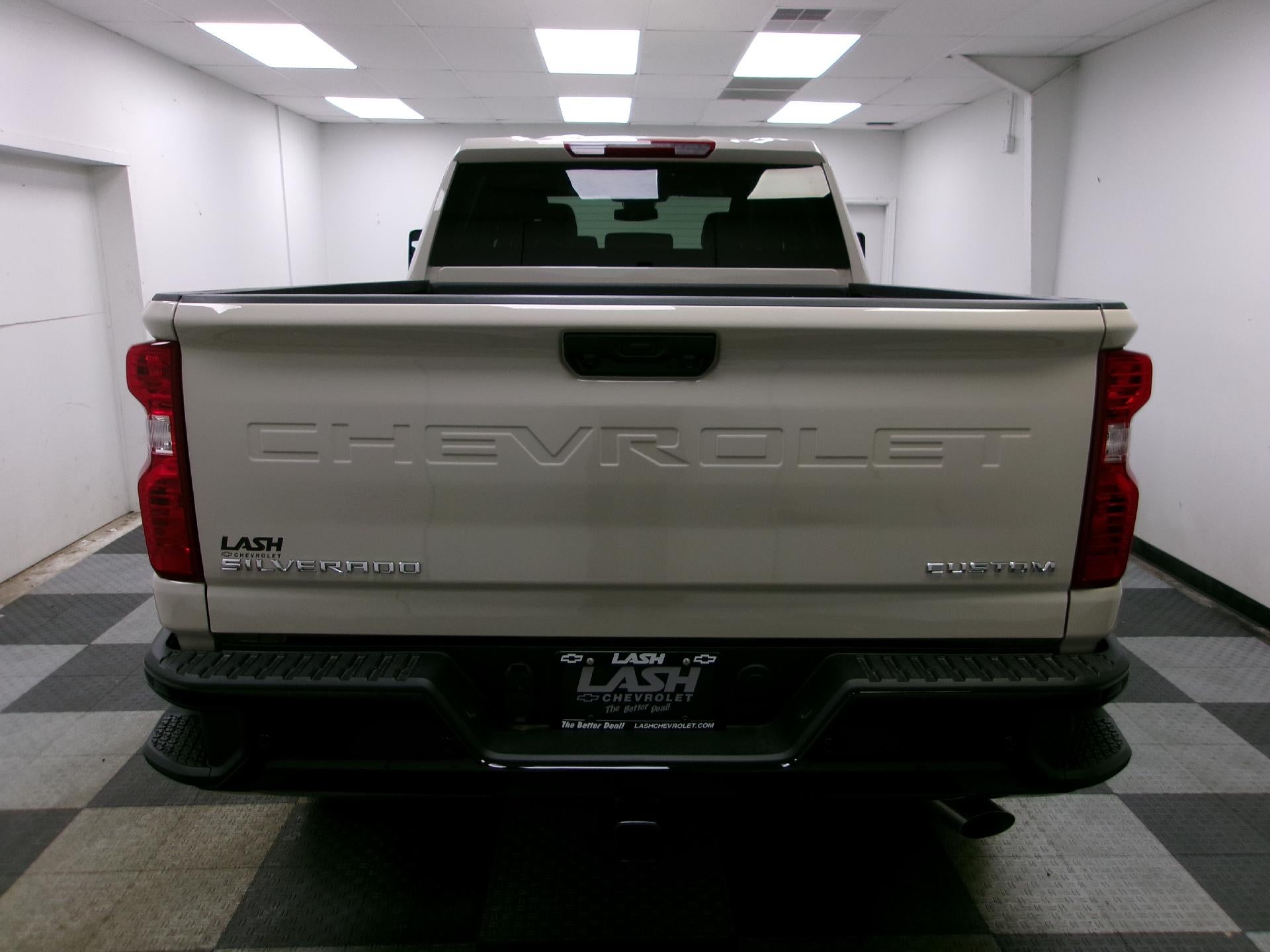 2026 Chevrolet Silverado 2500 HD Crew Cab Standard Box 4-Wheel Drive Custom