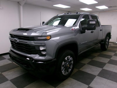 2026 Chevrolet Silverado 2500 HD Crew Cab Standard Box 4-Wheel Drive Custom