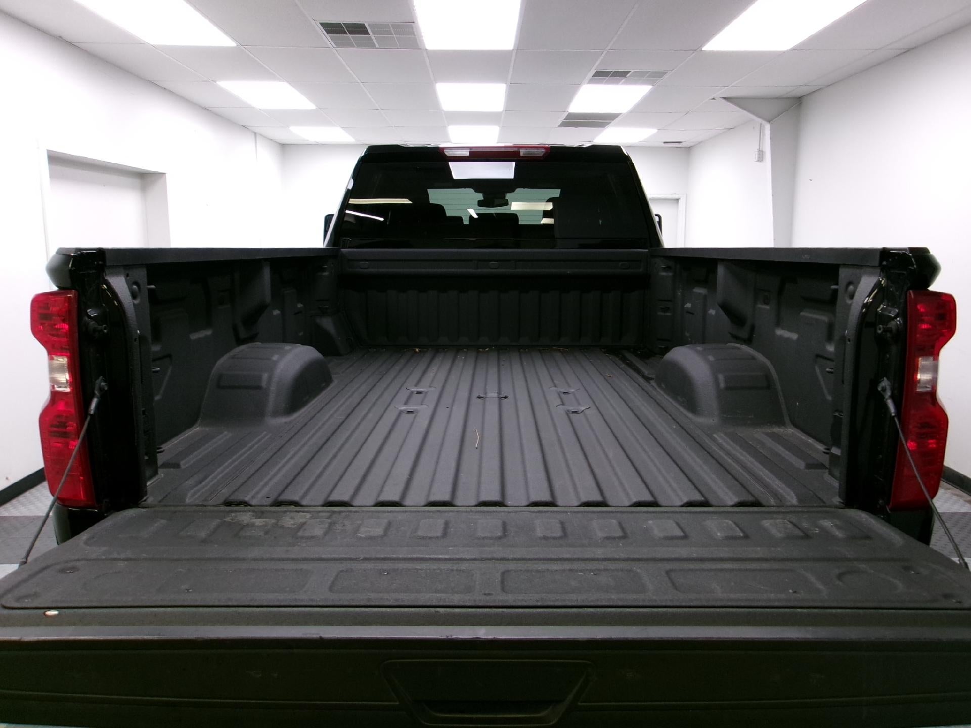 2025 Chevrolet Silverado 2500 HD Crew Cab Long Box 4-Wheel Drive Custom