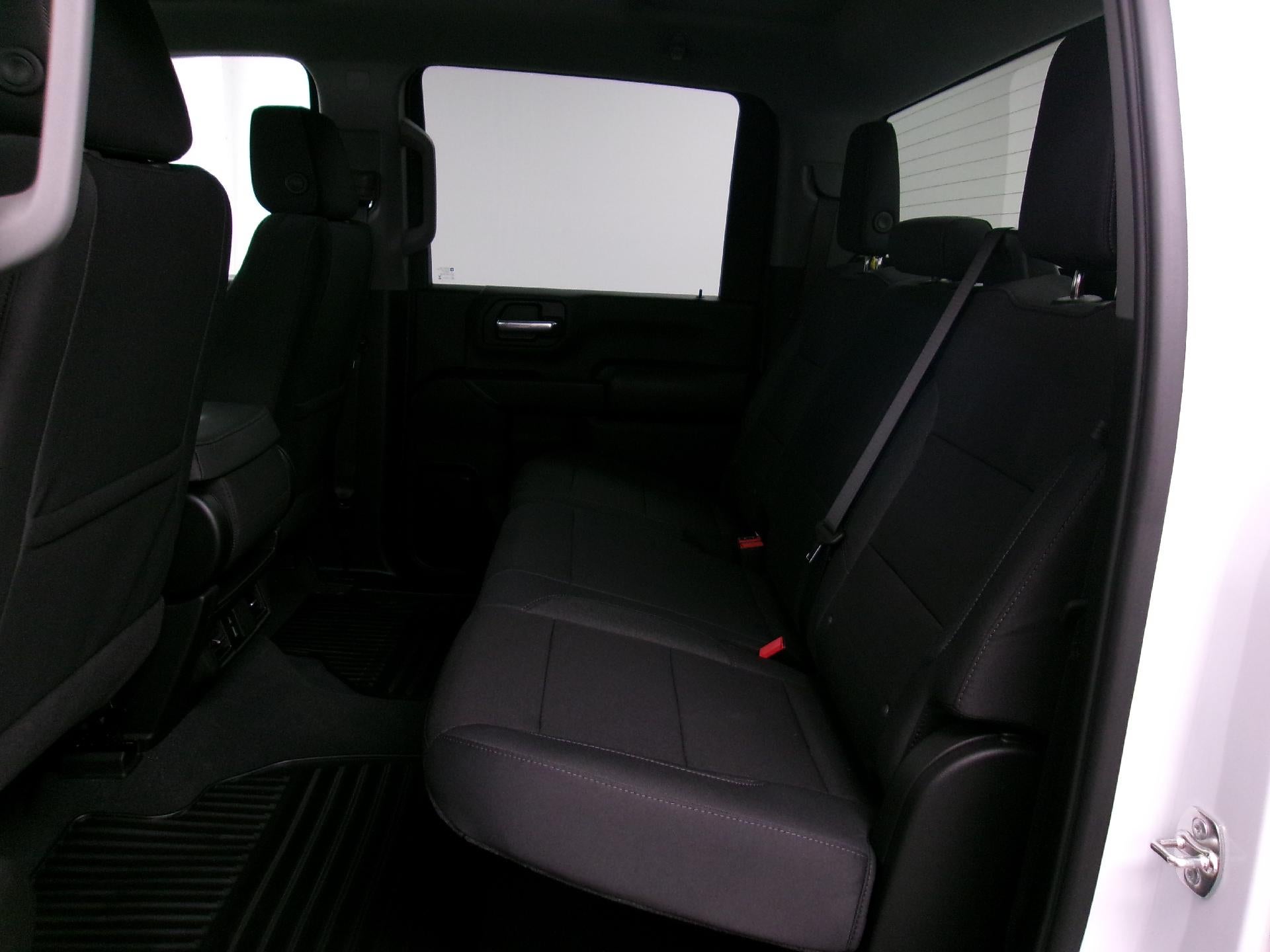 2026 Chevrolet Silverado 2500 HD Crew Cab Standard Box 4-Wheel Drive Custom