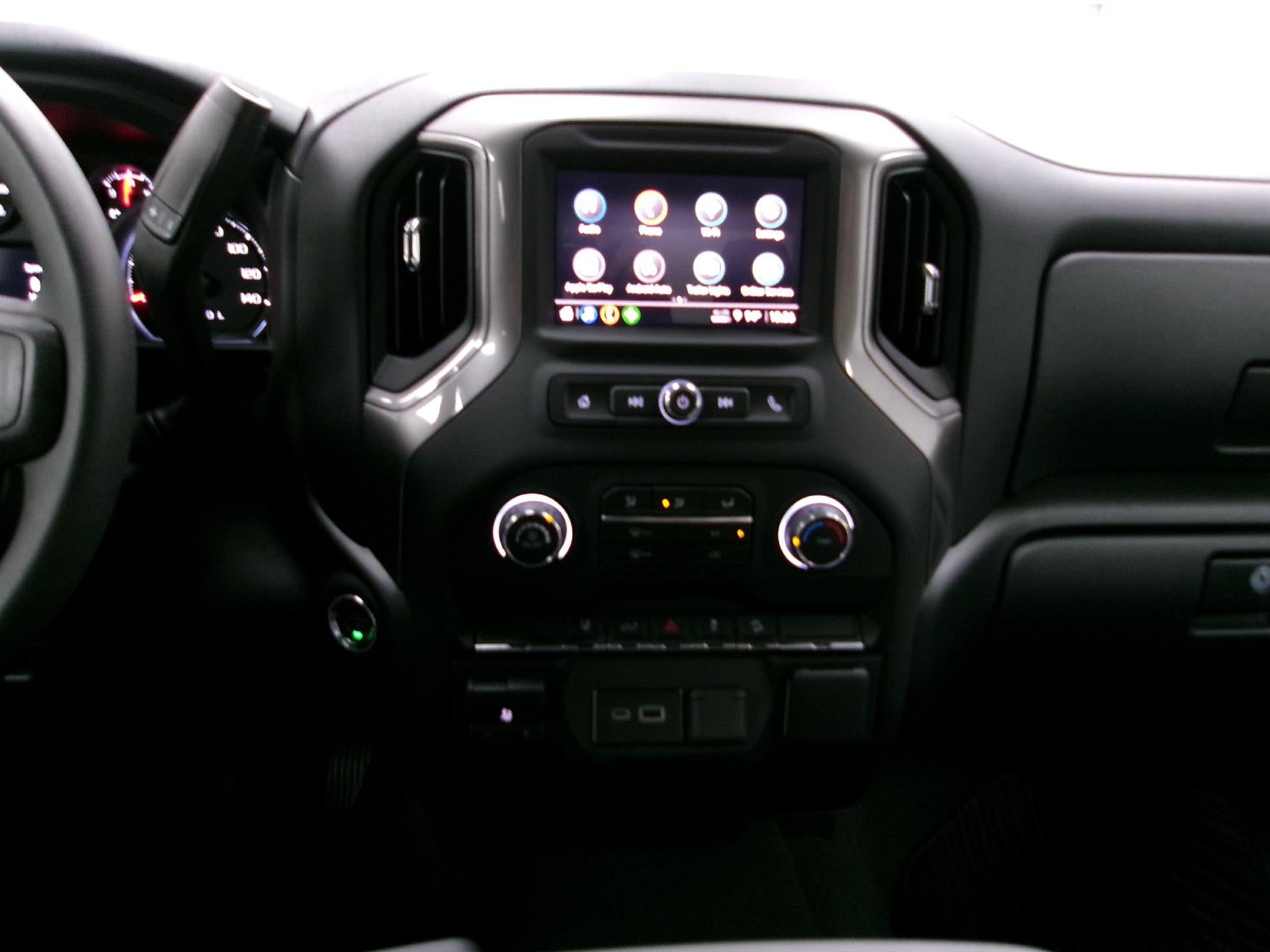 2026 Chevrolet Silverado 2500 HD Crew Cab Standard Box 4-Wheel Drive Custom