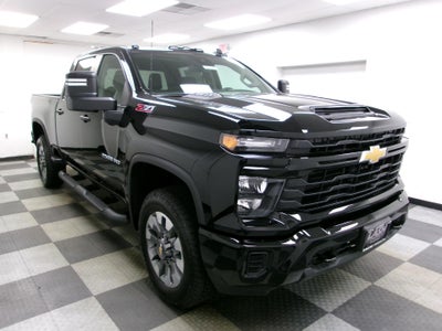 2026 Chevrolet Silverado 2500 HD Crew Cab Standard Box 4-Wheel Drive Custom