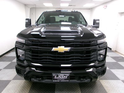 2026 Chevrolet Silverado 2500 HD Crew Cab Standard Box 4-Wheel Drive Custom