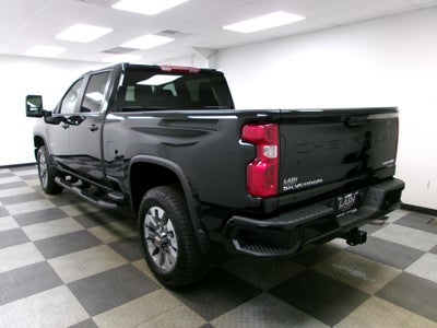 2026 Chevrolet Silverado 2500 HD Crew Cab Standard Box 4-Wheel Drive Custom