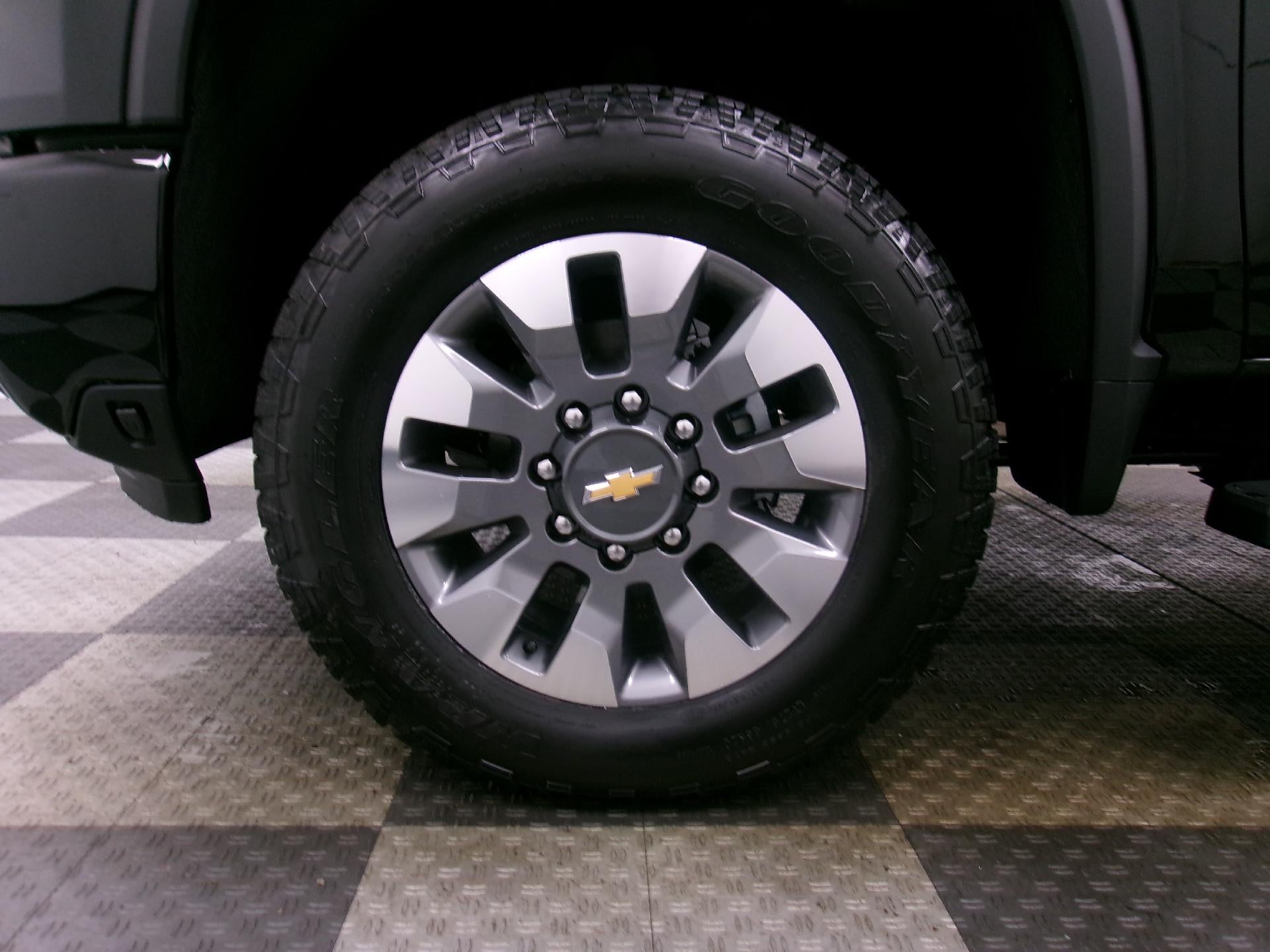 2026 Chevrolet Silverado 2500 HD Crew Cab Long Box 4-Wheel Drive Custom