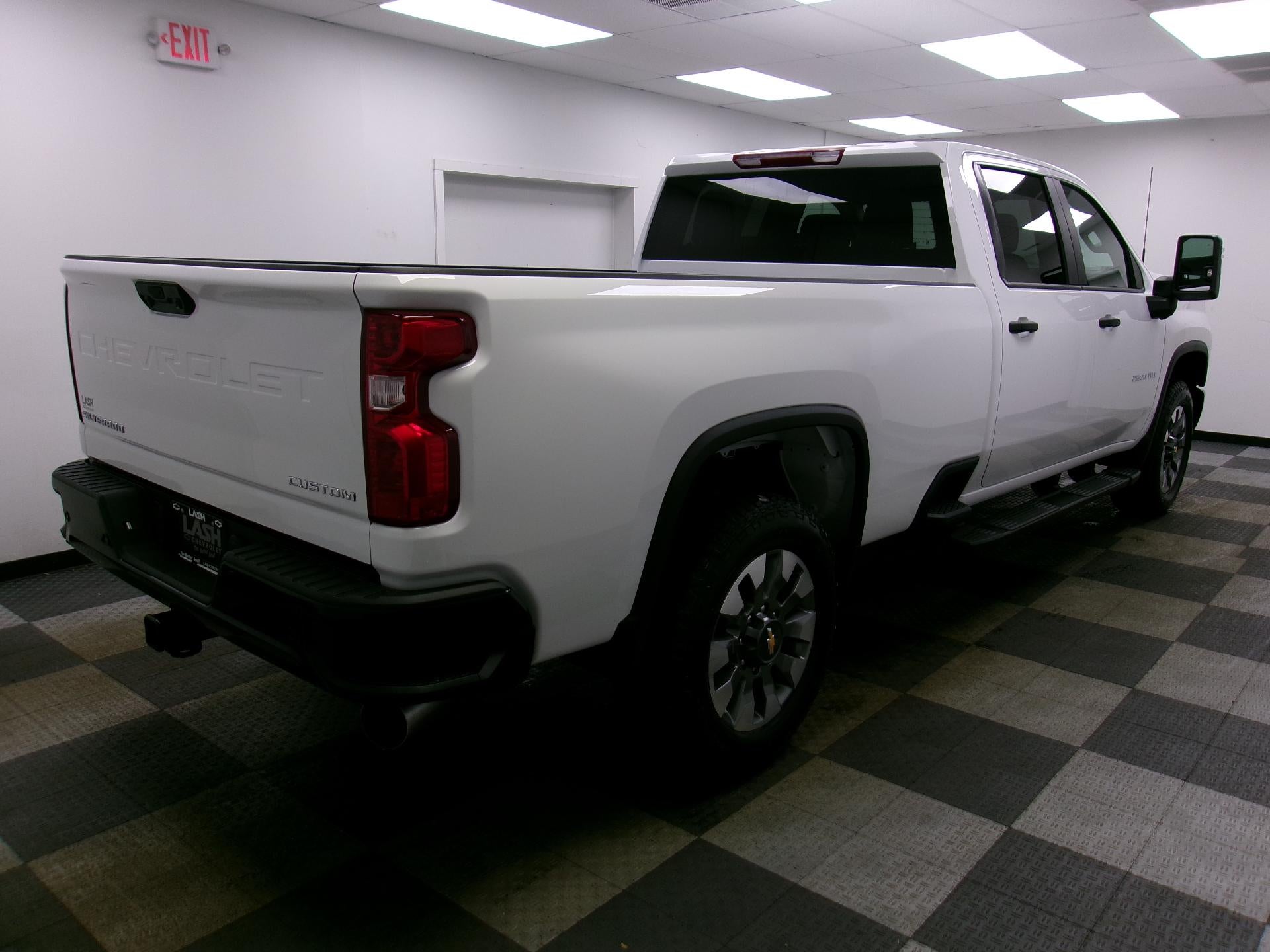 2026 Chevrolet Silverado 2500 HD Crew Cab Long Box 4-Wheel Drive Custom