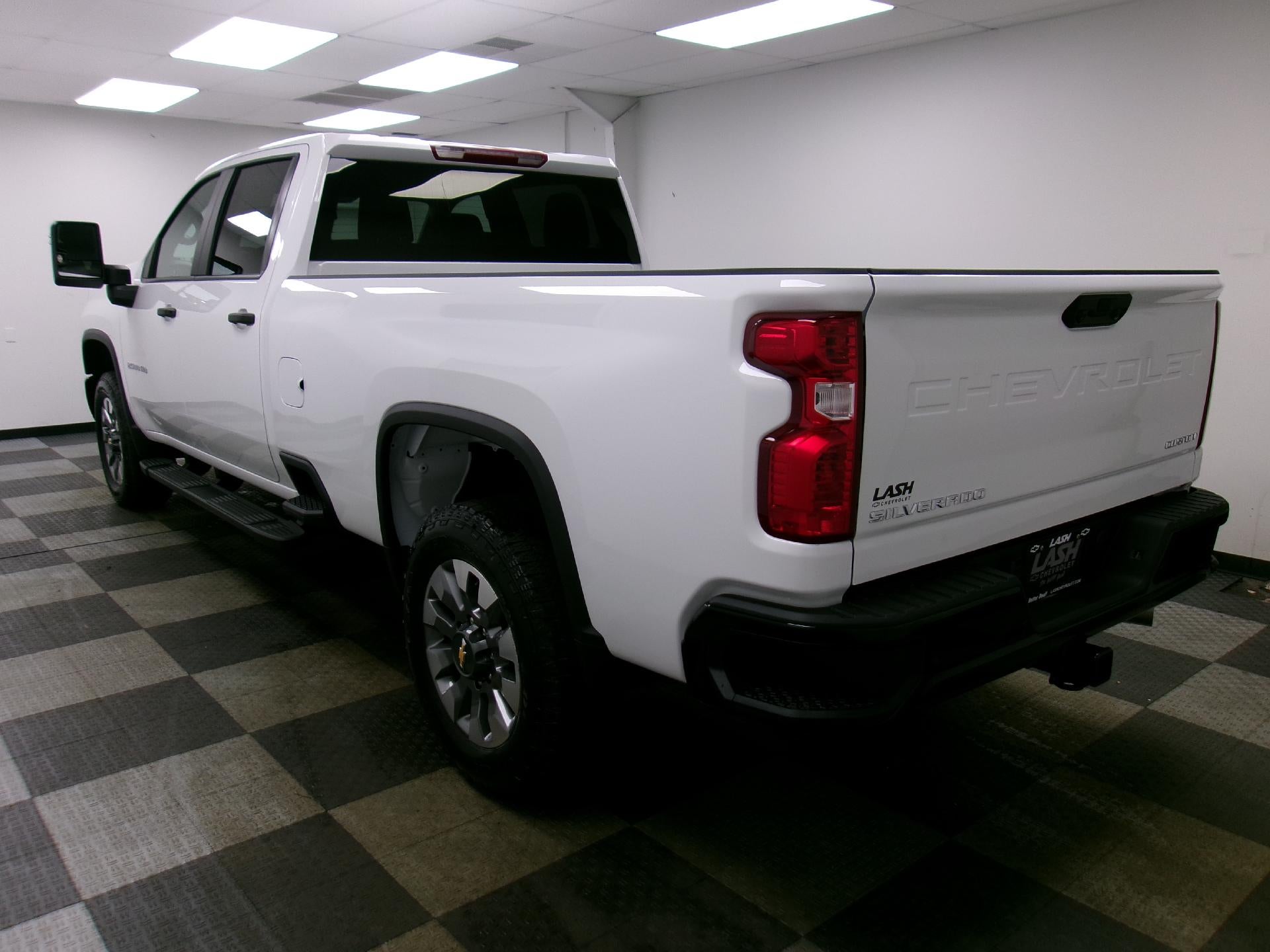 2026 Chevrolet Silverado 2500 HD Crew Cab Long Box 4-Wheel Drive Custom