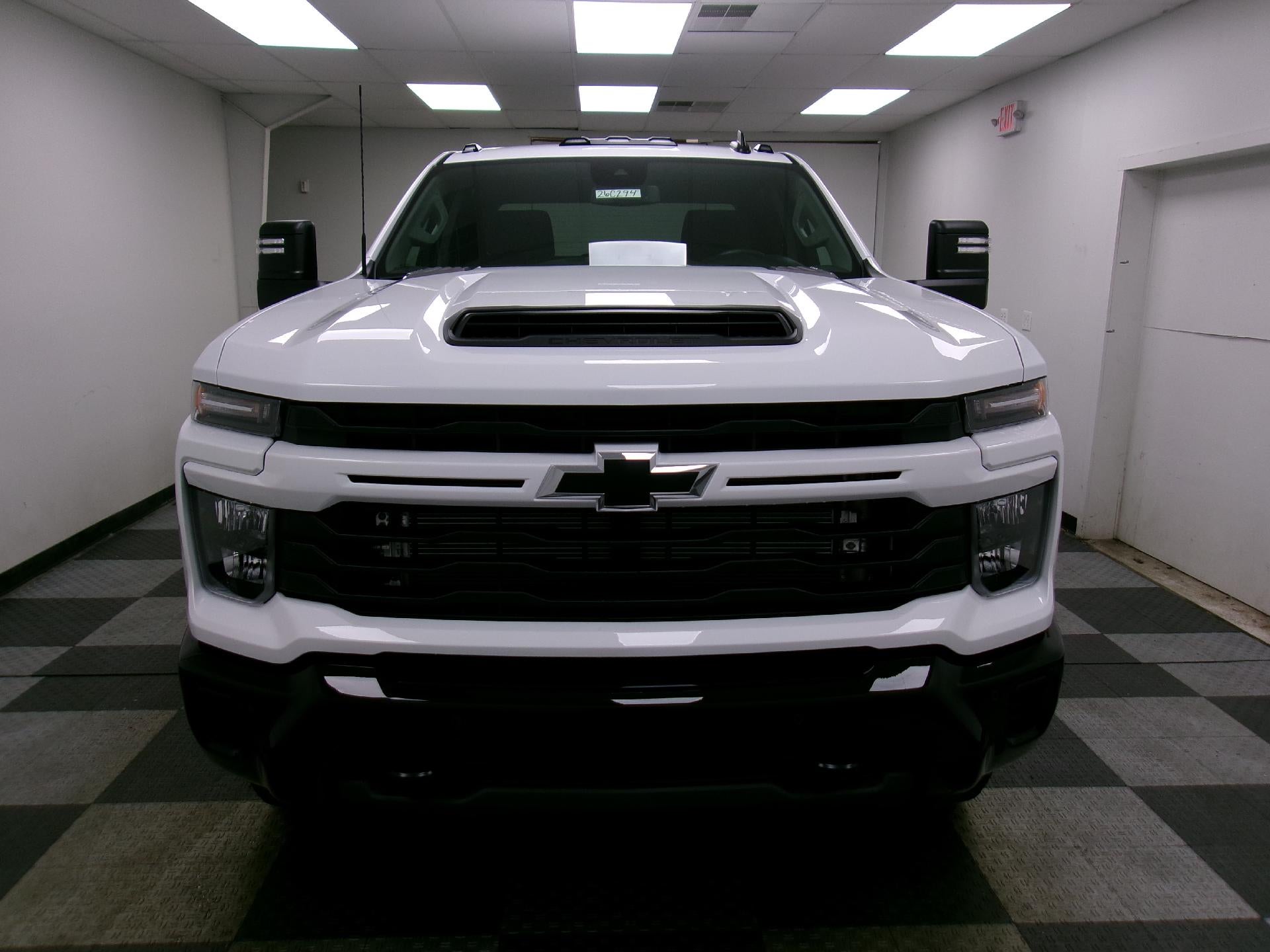 2026 Chevrolet Silverado 2500 HD Crew Cab Long Box 4-Wheel Drive Custom