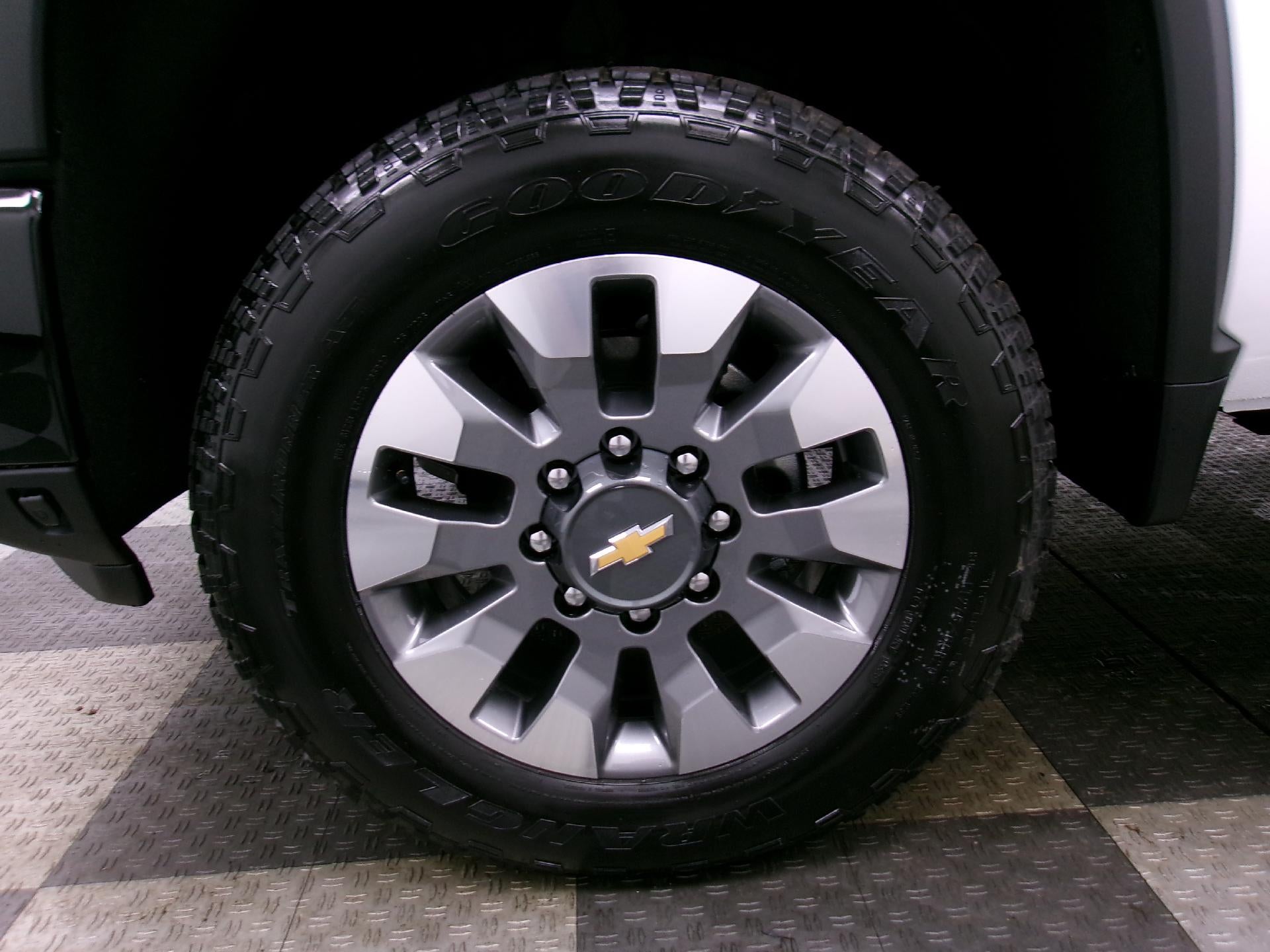 2026 Chevrolet Silverado 2500 HD Crew Cab Long Box 4-Wheel Drive Custom