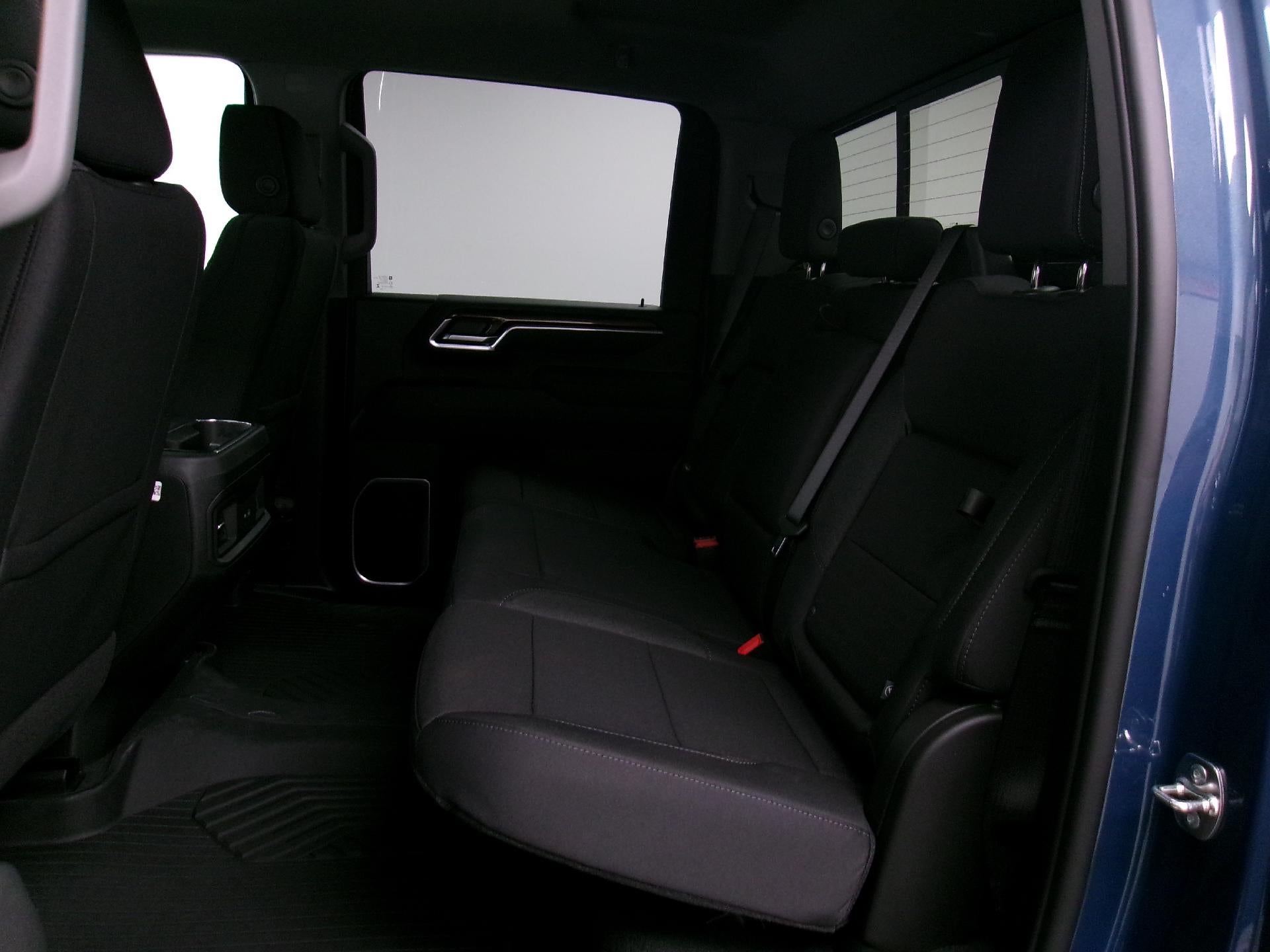 2026 Chevrolet Silverado 2500 HD Crew Cab Standard Box 4-Wheel Drive LT