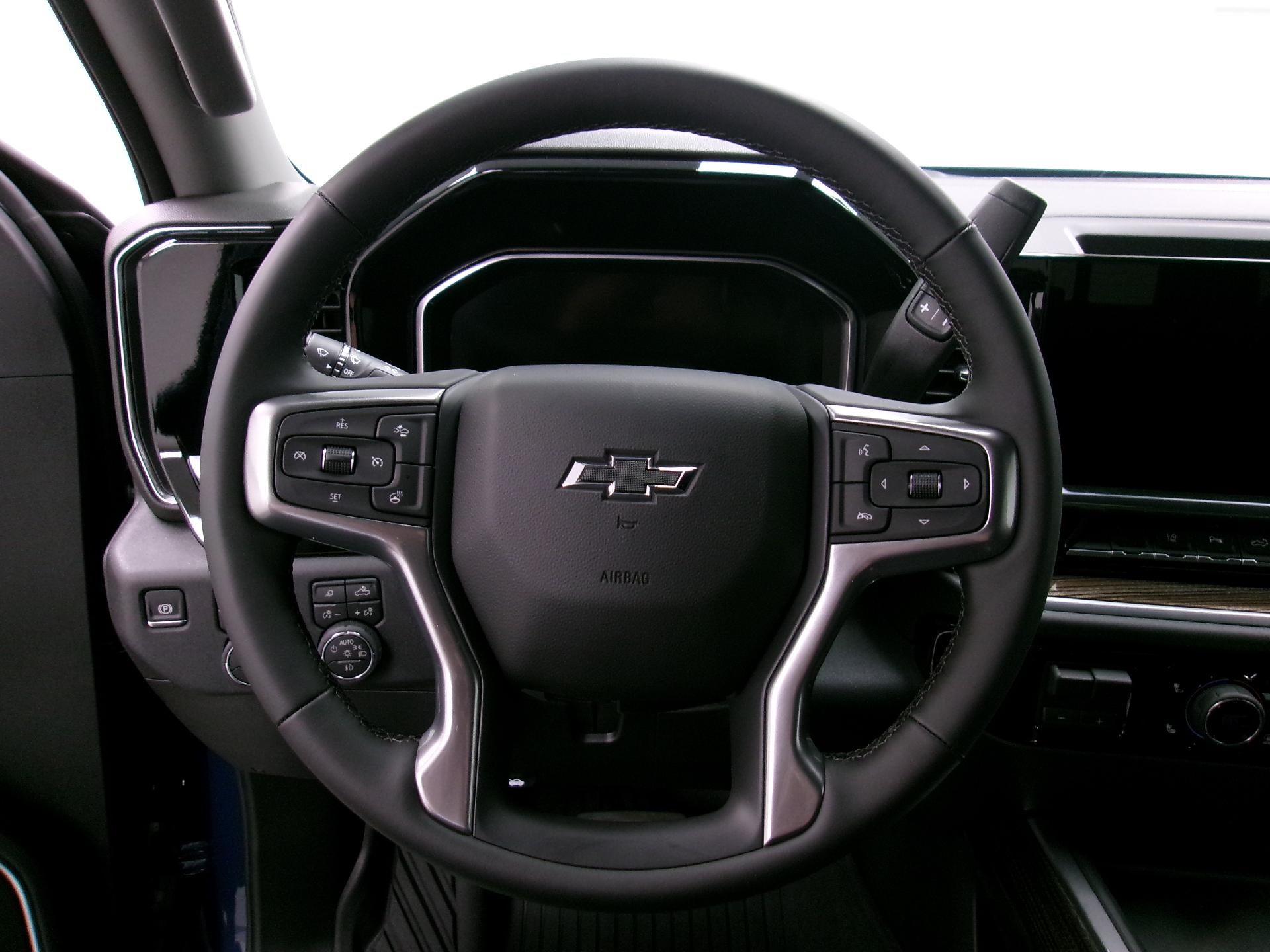 2026 Chevrolet Silverado 2500 HD Crew Cab Standard Box 4-Wheel Drive LT