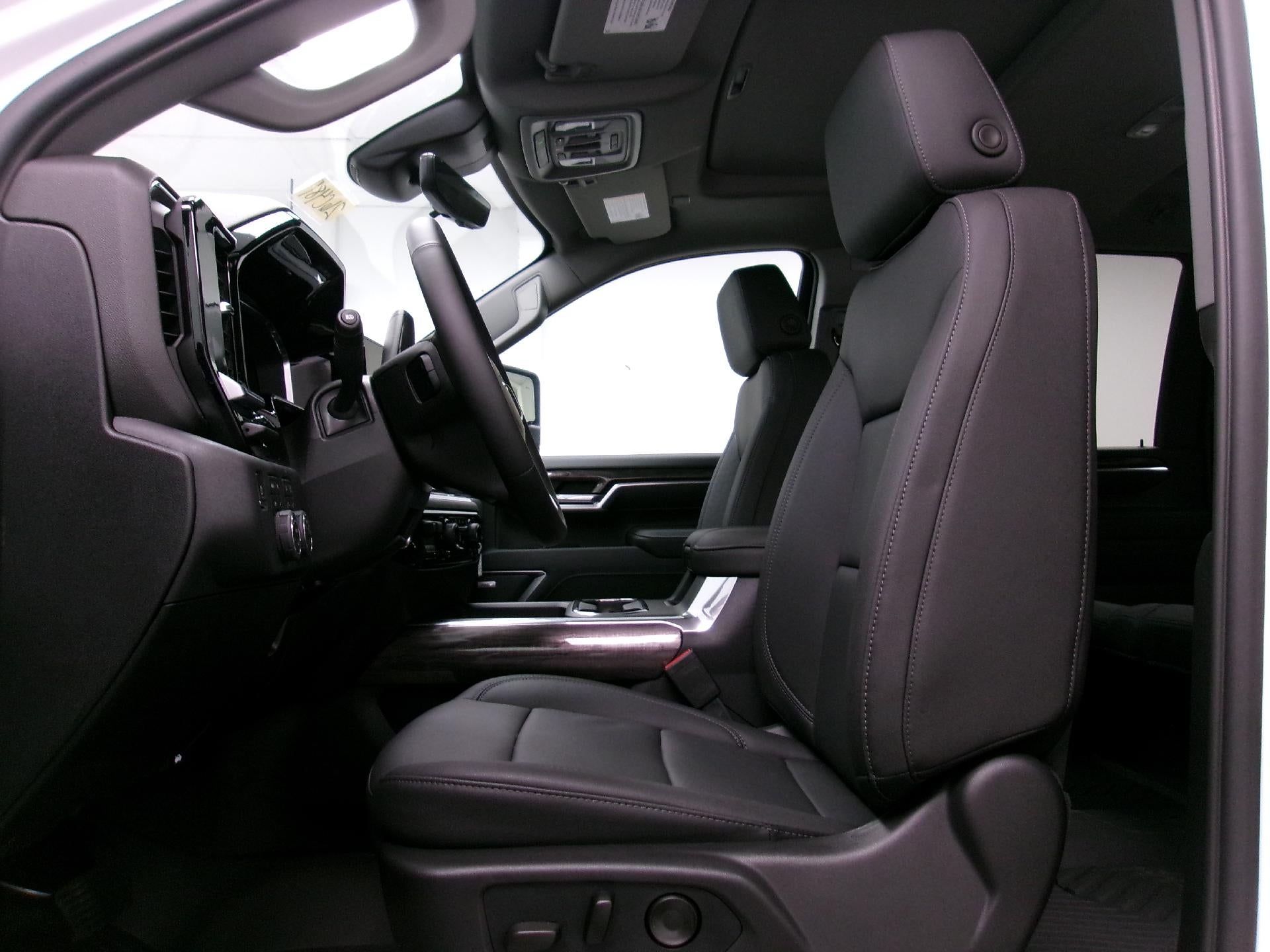 2026 Chevrolet Silverado 2500 HD LTZ - Photo 10