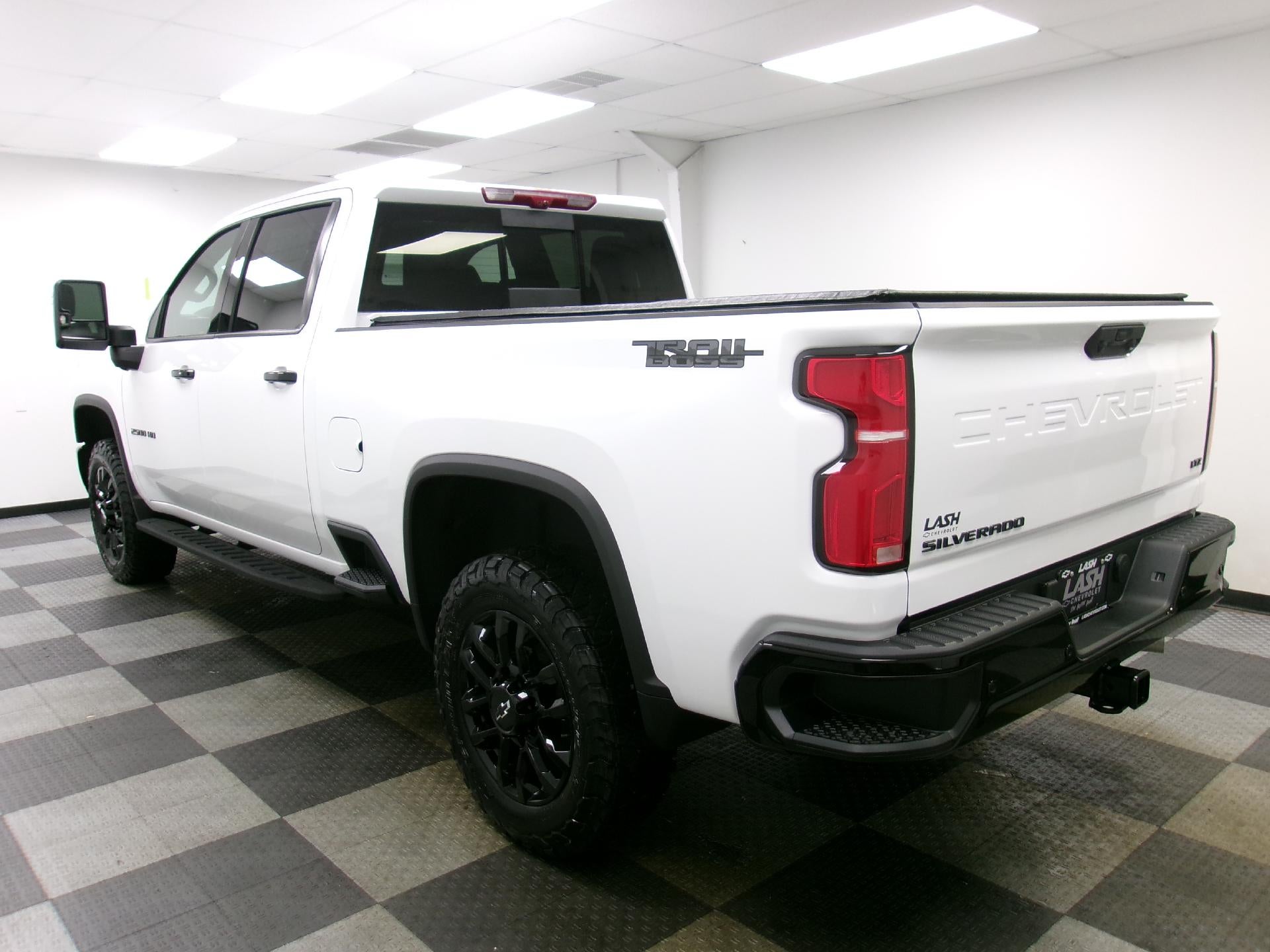 2026 Chevrolet Silverado 2500 HD LTZ - Photo 2