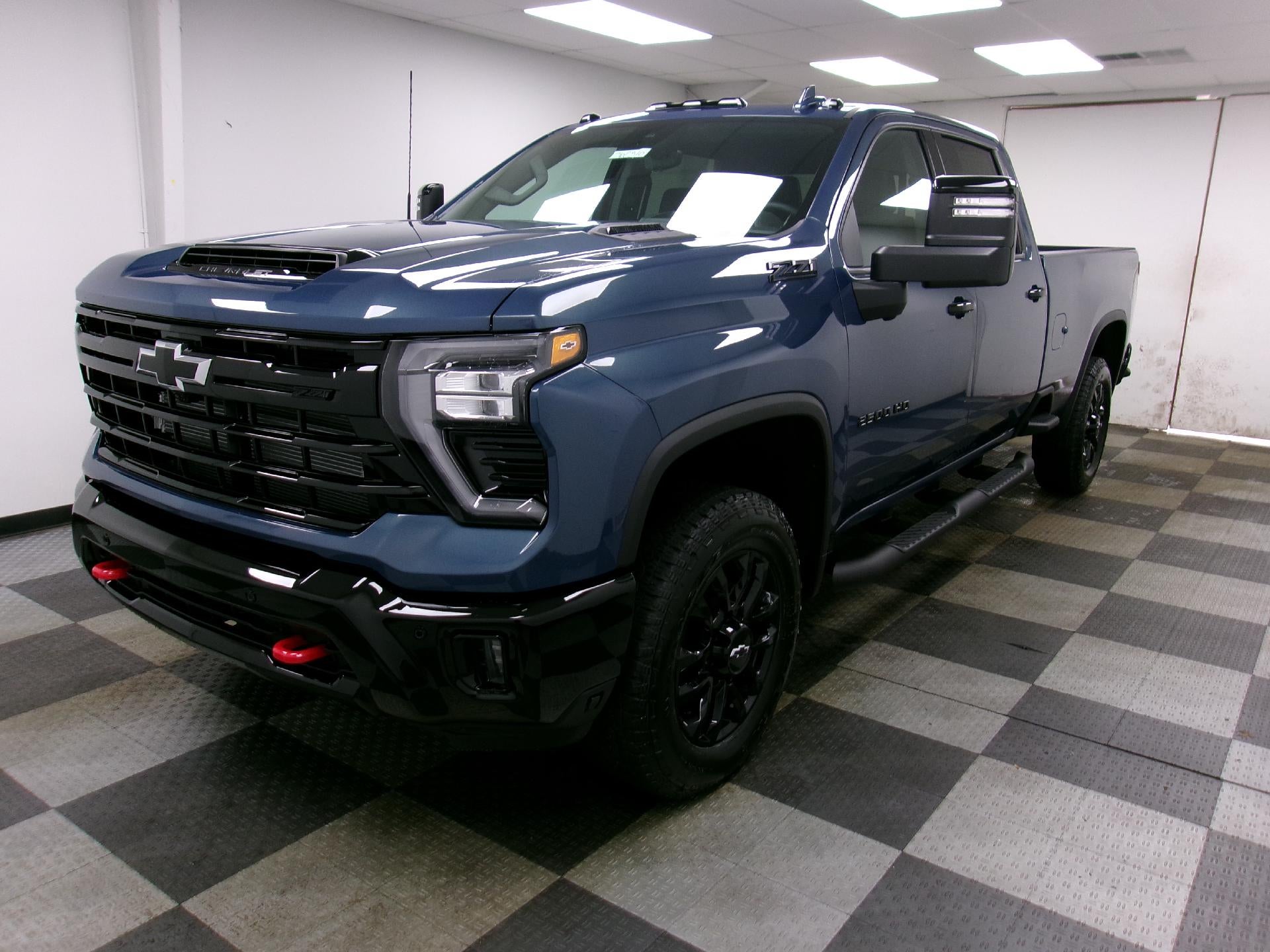2026 Chevrolet Silverado 2500 HD Crew Cab Long Box 4-Wheel Drive LTZ