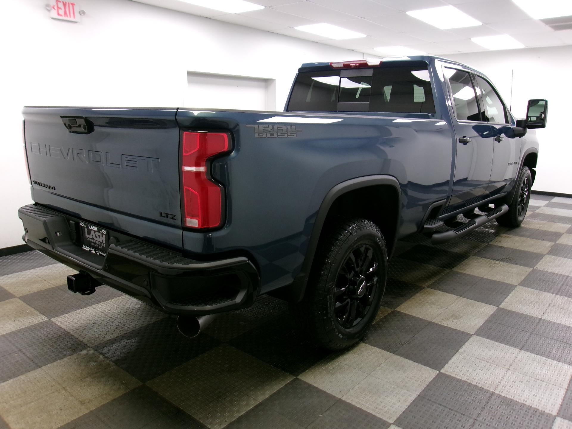 2026 Chevrolet Silverado 2500 HD Crew Cab Long Box 4-Wheel Drive LTZ