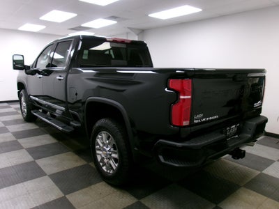 2026 Chevrolet Silverado 2500 HD Crew Cab Standard Box 4-Wheel Drive High Country