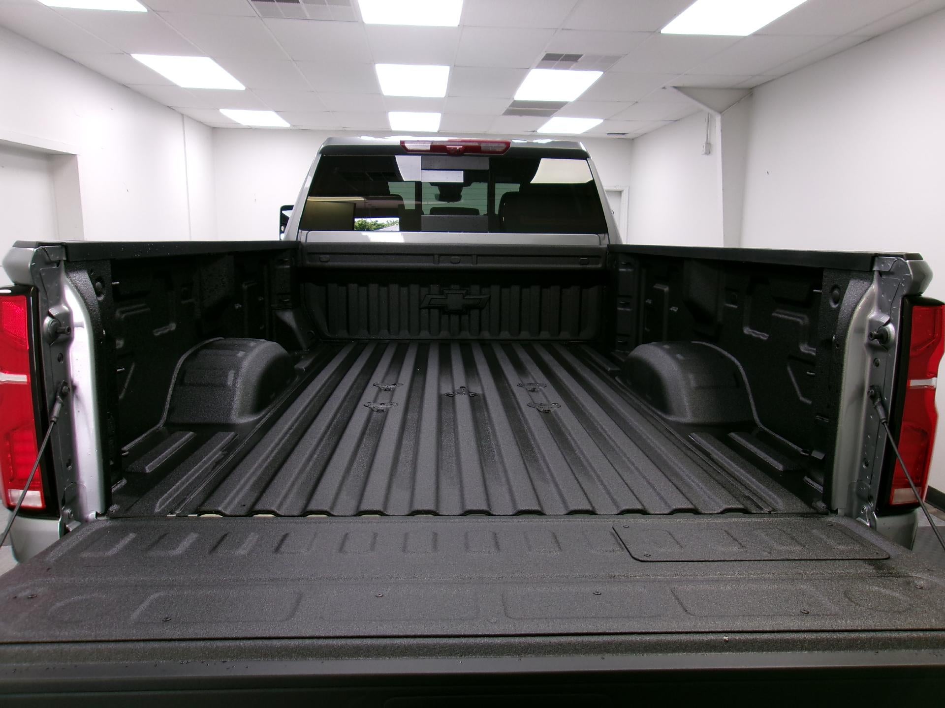 2026 Chevrolet Silverado 2500 HD Crew Cab Long Box 4-Wheel Drive High Country