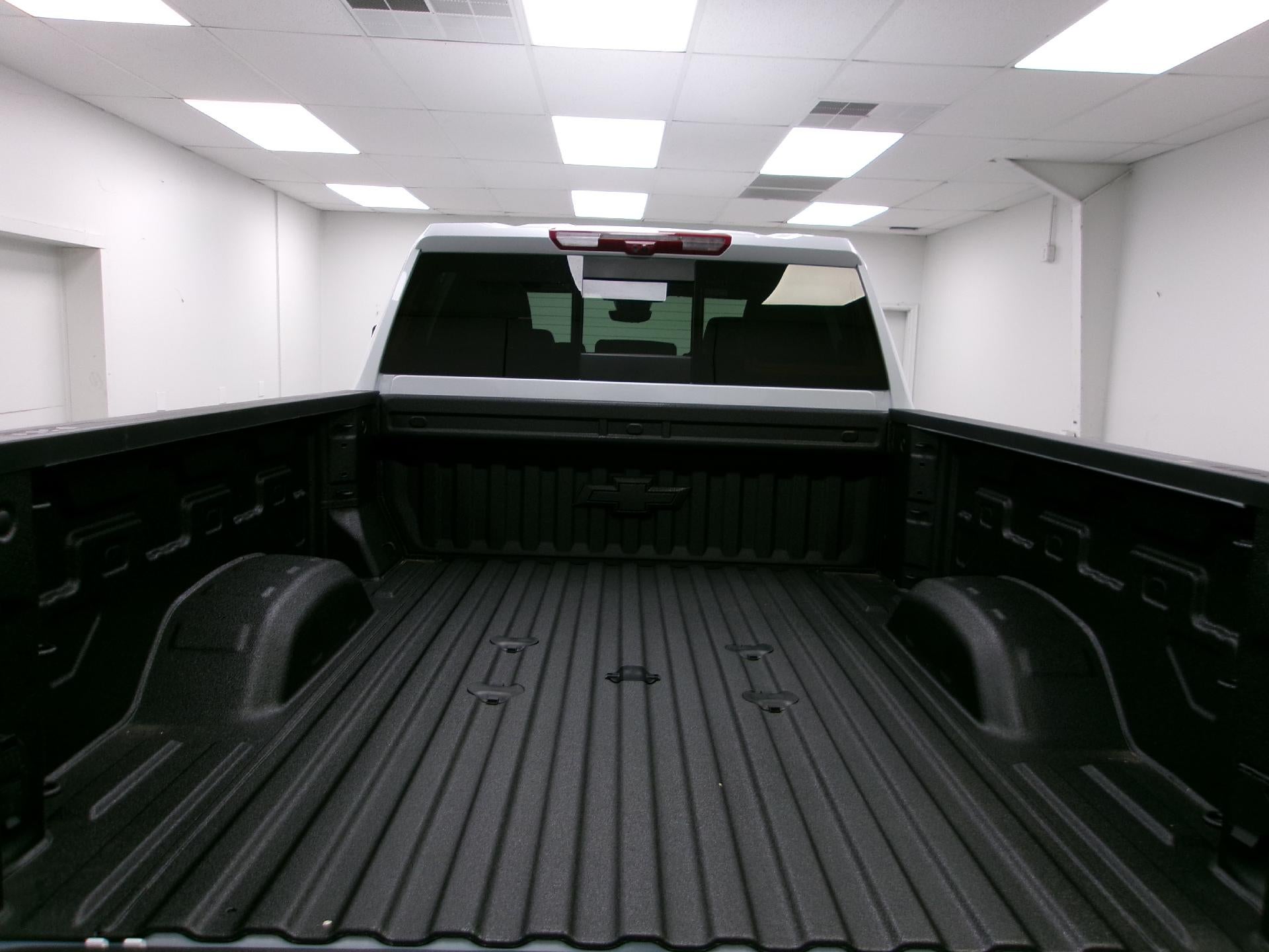 2026 Chevrolet Silverado 2500 HD Crew Cab Standard Box 4-Wheel Drive High Country
