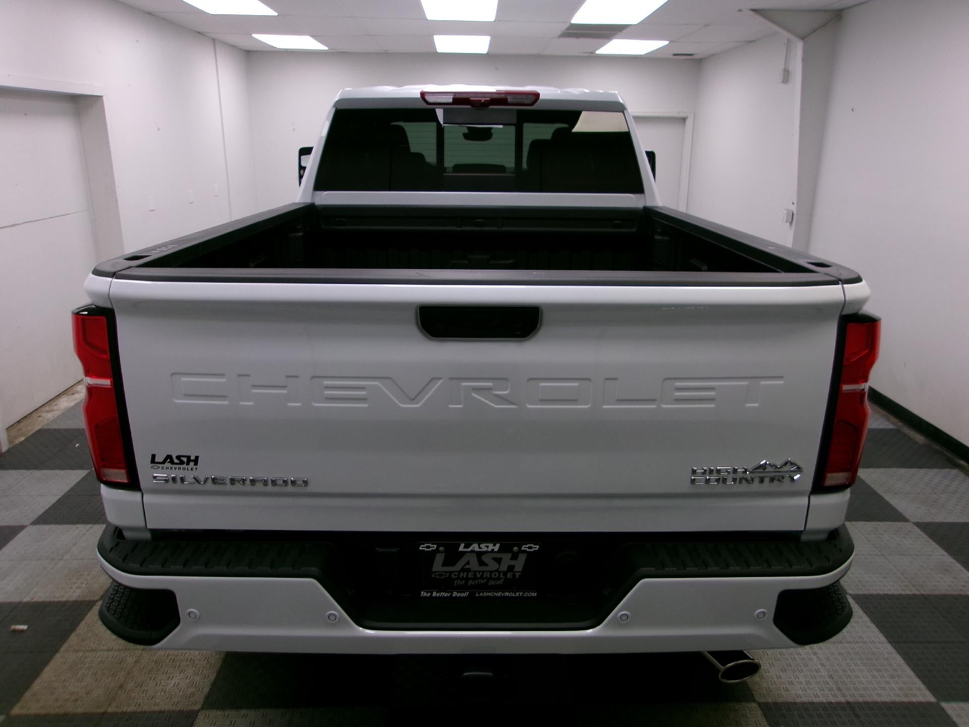 2026 Chevrolet Silverado 2500 HD Crew Cab Standard Box 4-Wheel Drive High Country