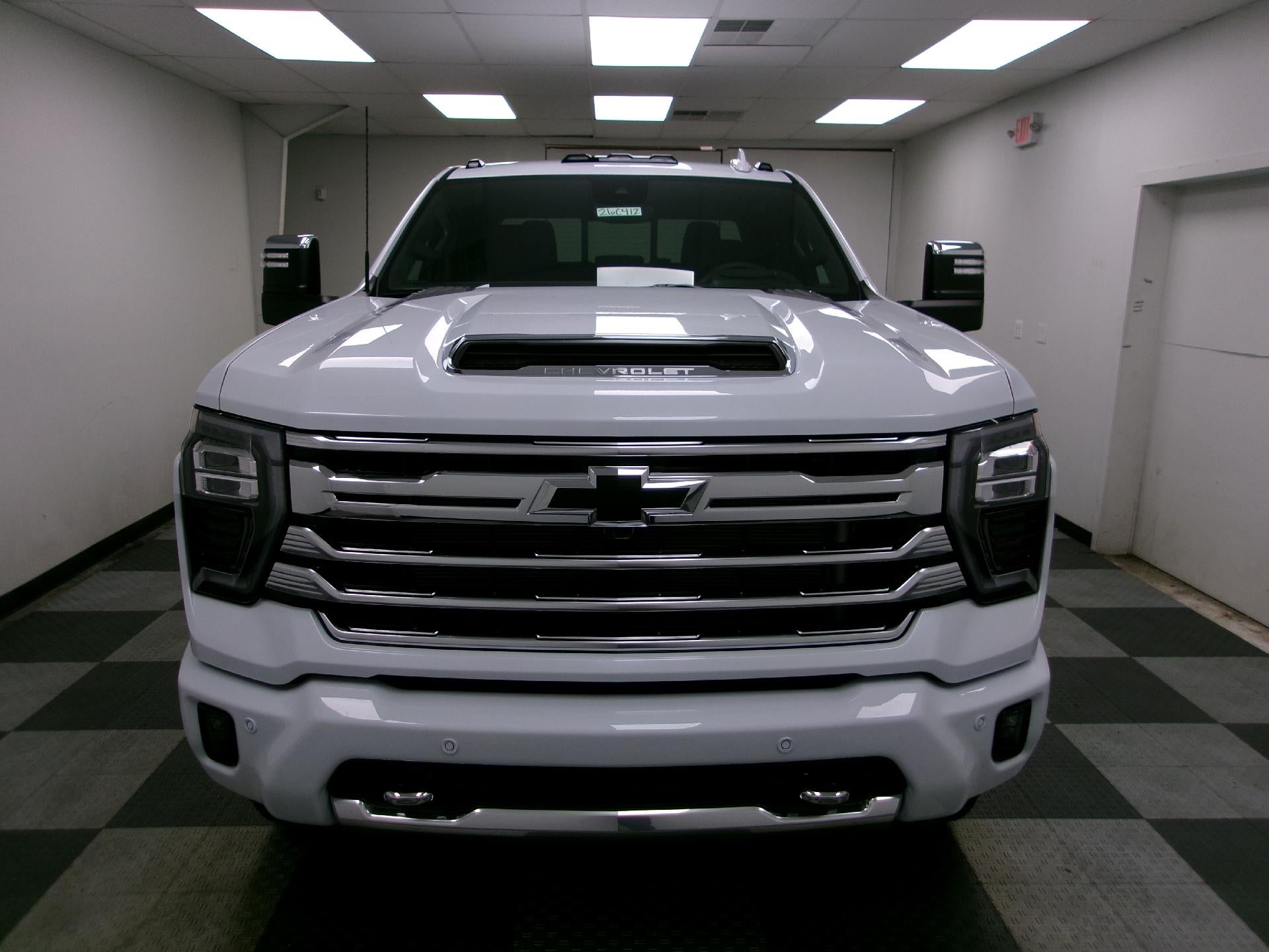 2026 Chevrolet Silverado 2500 HD Crew Cab Standard Box 4-Wheel Drive High Country