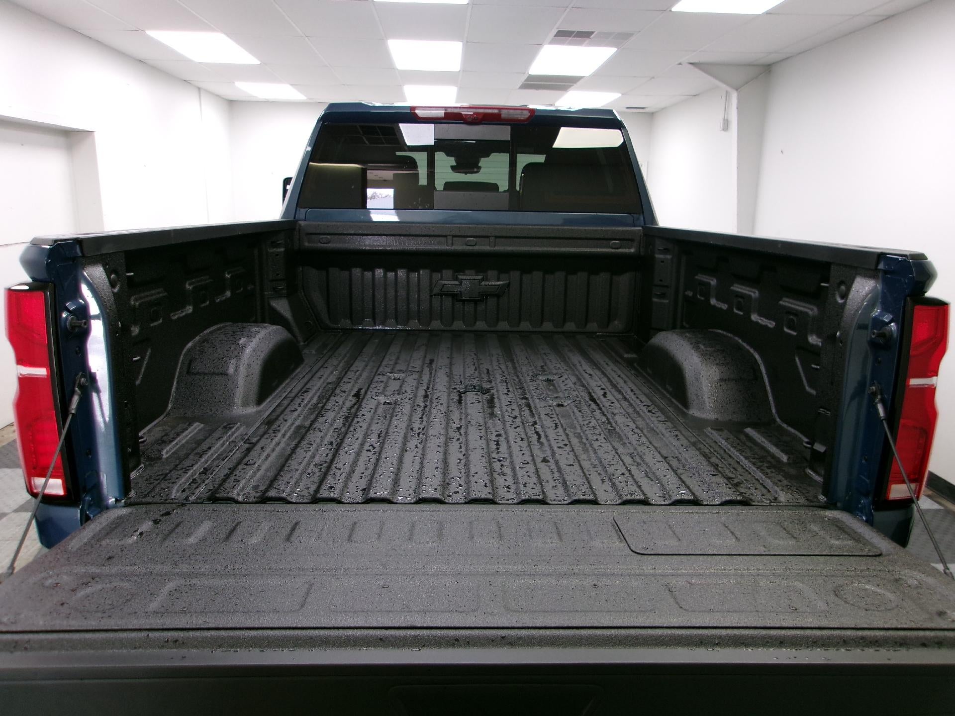 2026 Chevrolet Silverado 2500 HD Crew Cab Standard Box 4-Wheel Drive High Country