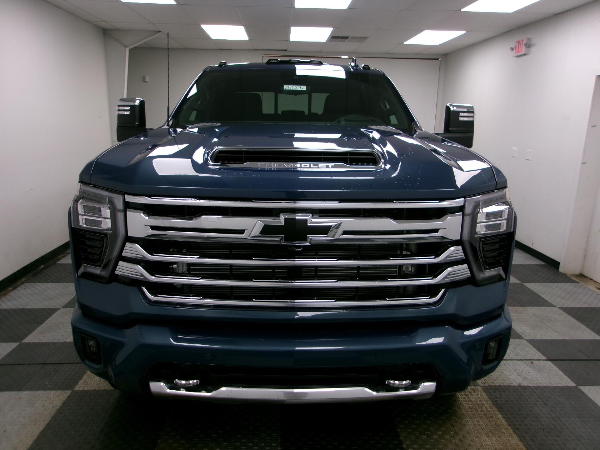 2026 Chevrolet Silverado 2500 HD Crew Cab Standard Box 4-Wheel Drive High Country