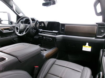 2026 Chevrolet Silverado 2500 HD Crew Cab Standard Box 4-Wheel Drive High Country