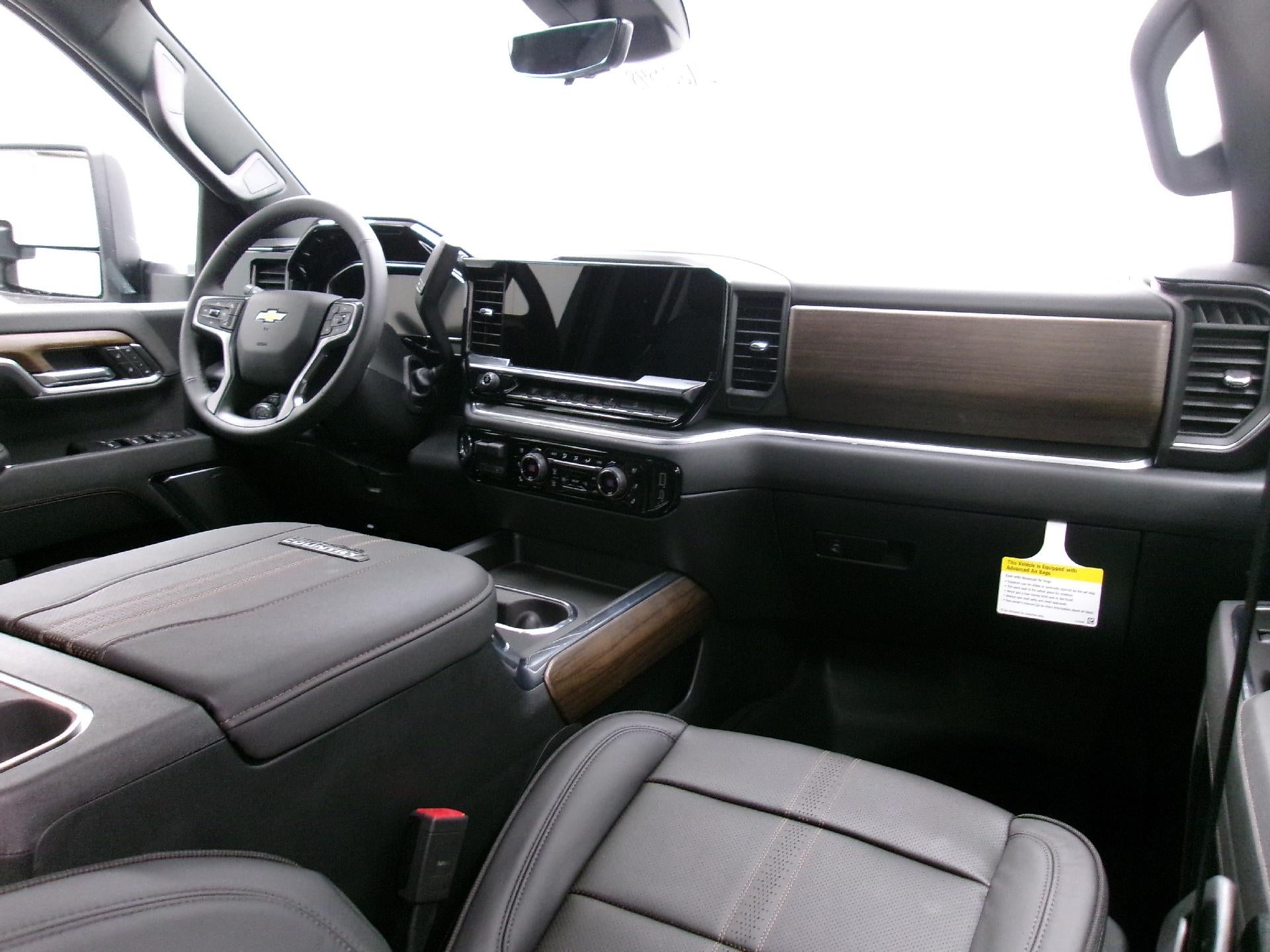 2026 Chevrolet Silverado 2500 HD Crew Cab Standard Box 4-Wheel Drive High Country