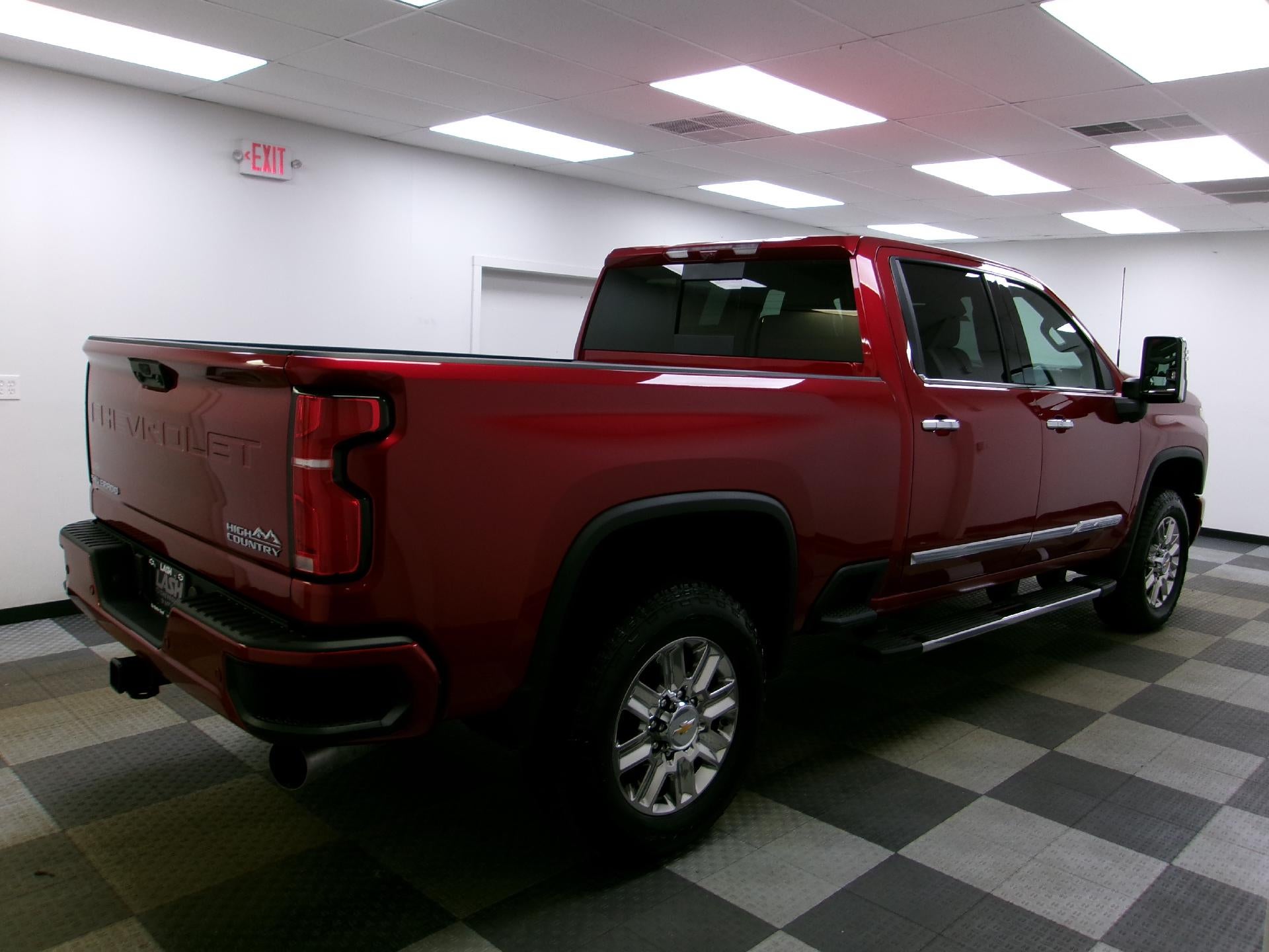 2026 Chevrolet Silverado 2500 HD Crew Cab Standard Box 4-Wheel Drive High Country