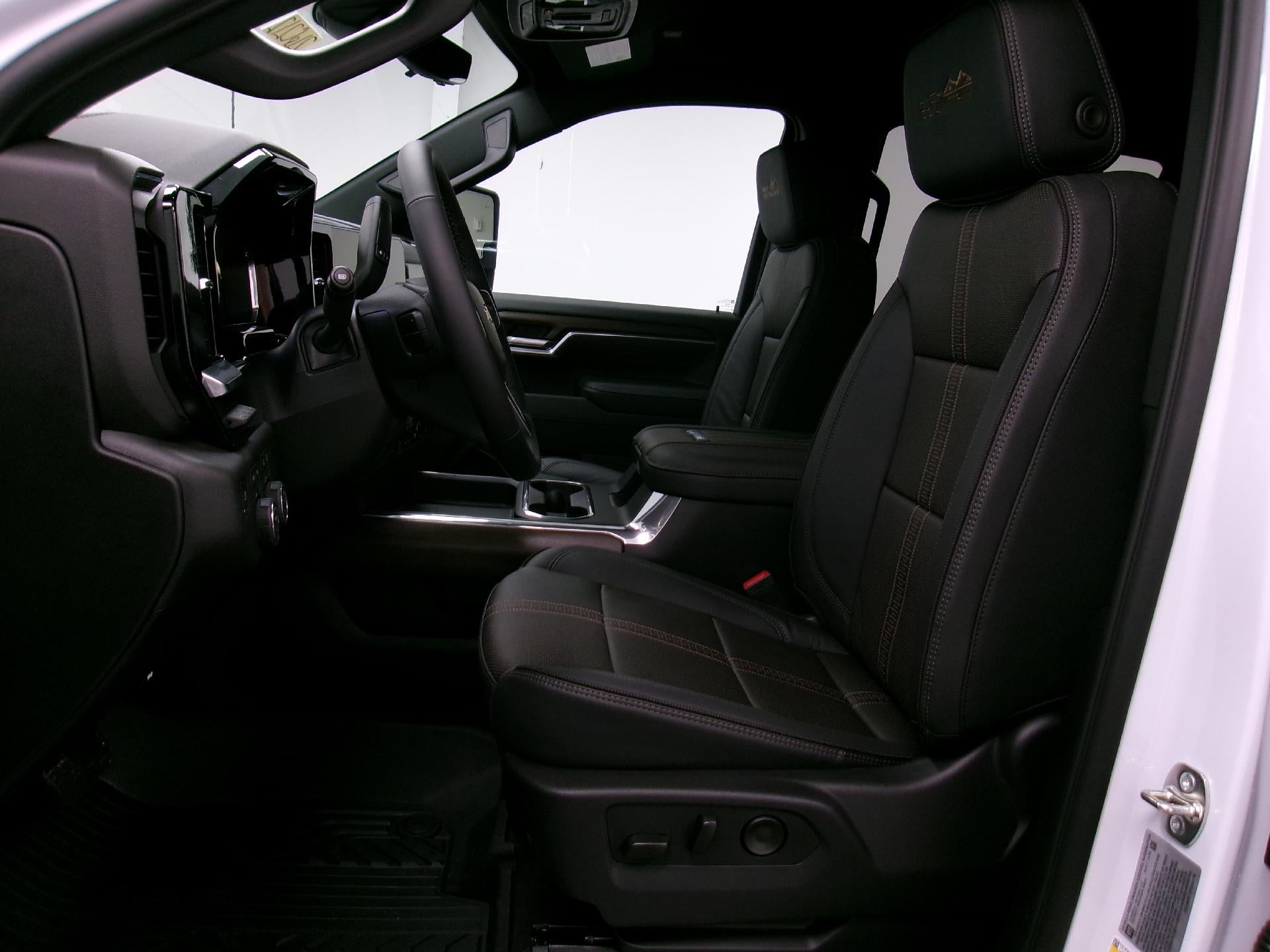 2026 Chevrolet Silverado 2500 HD Crew Cab Standard Box 4-Wheel Drive High Country