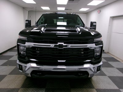2026 Chevrolet Silverado 3500 HD Crew Cab Long Box 4-Wheel Drive LT