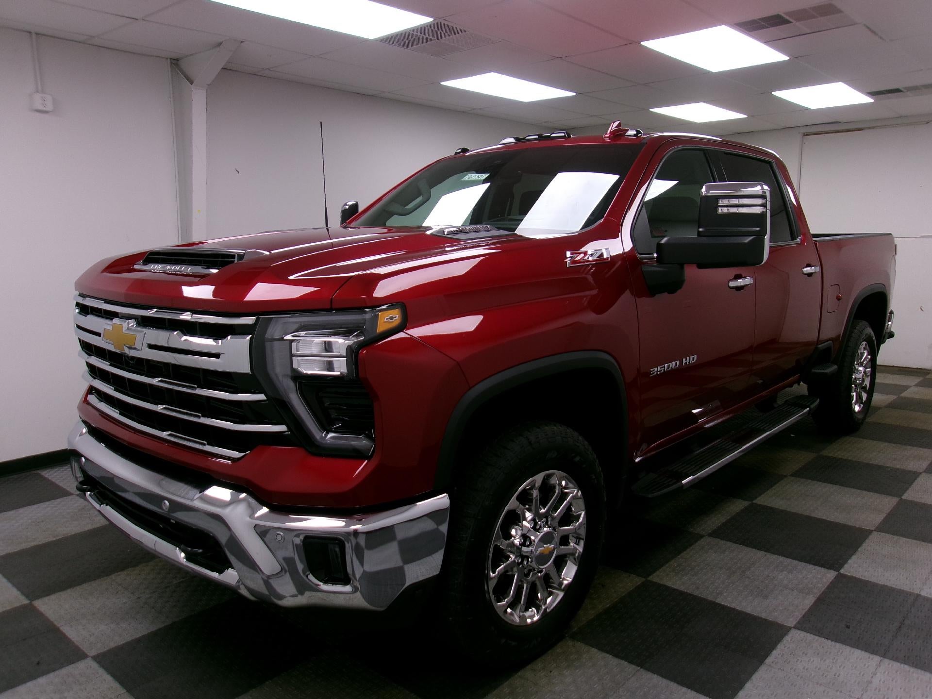 2026 Chevrolet Silverado 3500 HD Crew Cab Standard Box 4-Wheel Drive LTZ