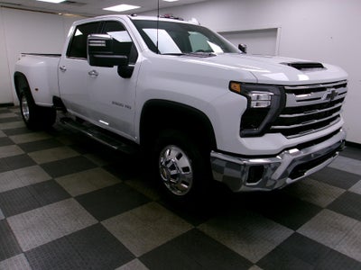 2026 Chevrolet Silverado 3500 HD Crew Cab Long Box 4-Wheel Drive LTZ