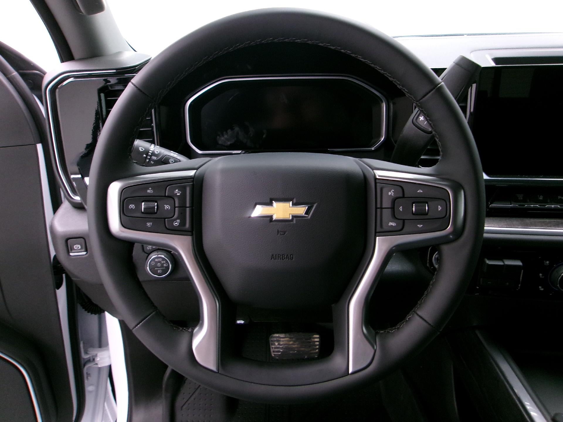 2026 Chevrolet Silverado 3500 HD Crew Cab Long Box 4-Wheel Drive LTZ