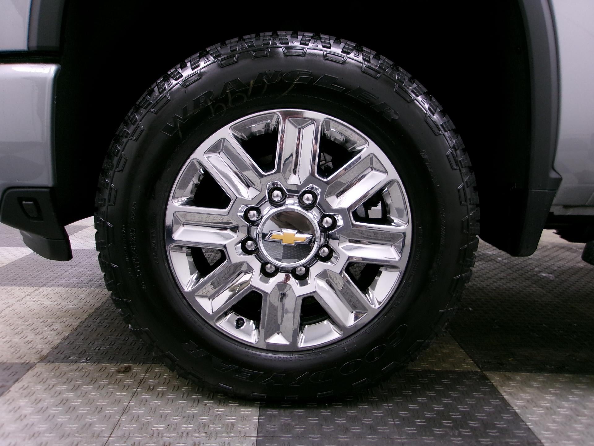 2026 Chevrolet Silverado 3500 HD Crew Cab Long Box 4-Wheel Drive High Country