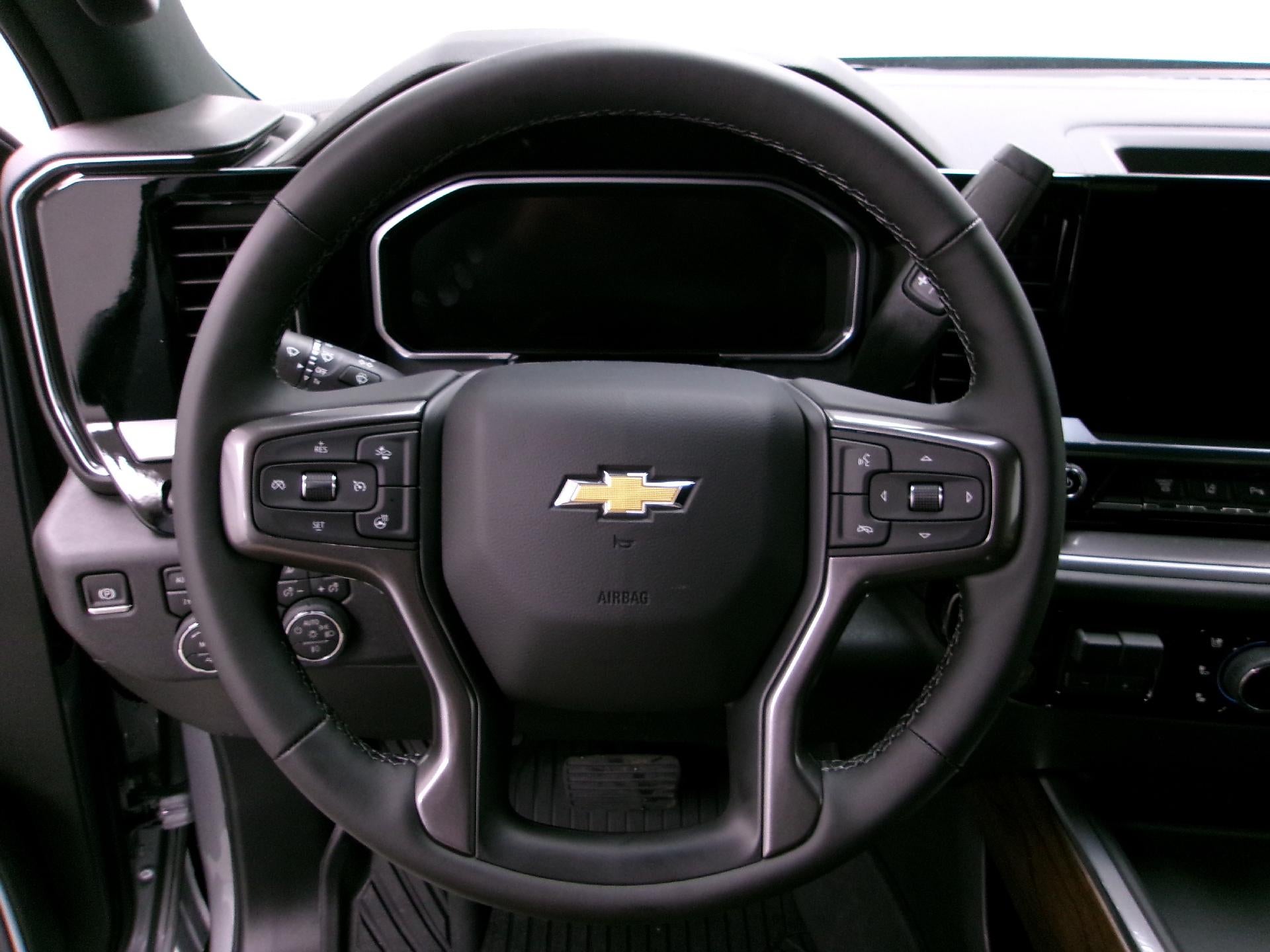 2026 Chevrolet Silverado 3500 HD Crew Cab Long Box 4-Wheel Drive High Country