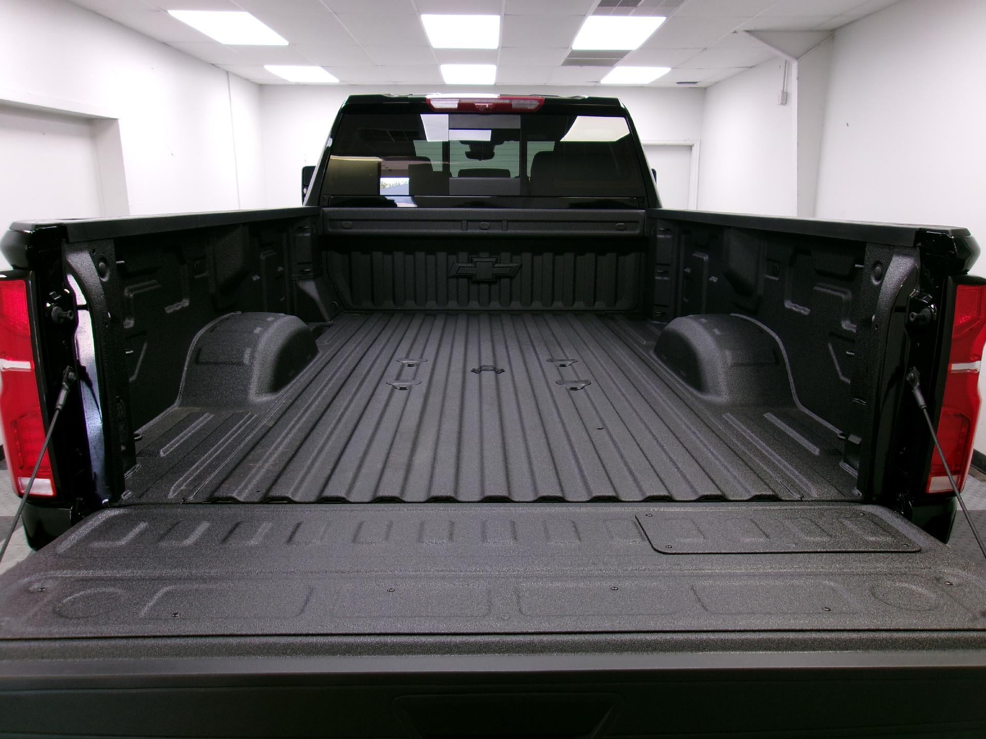 2026 Chevrolet Silverado 3500 HD Crew Cab Long Box 4-Wheel Drive High Country