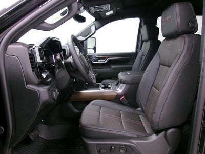 2026 Chevrolet Silverado 3500 HD Crew Cab Long Box 4-Wheel Drive High Country
