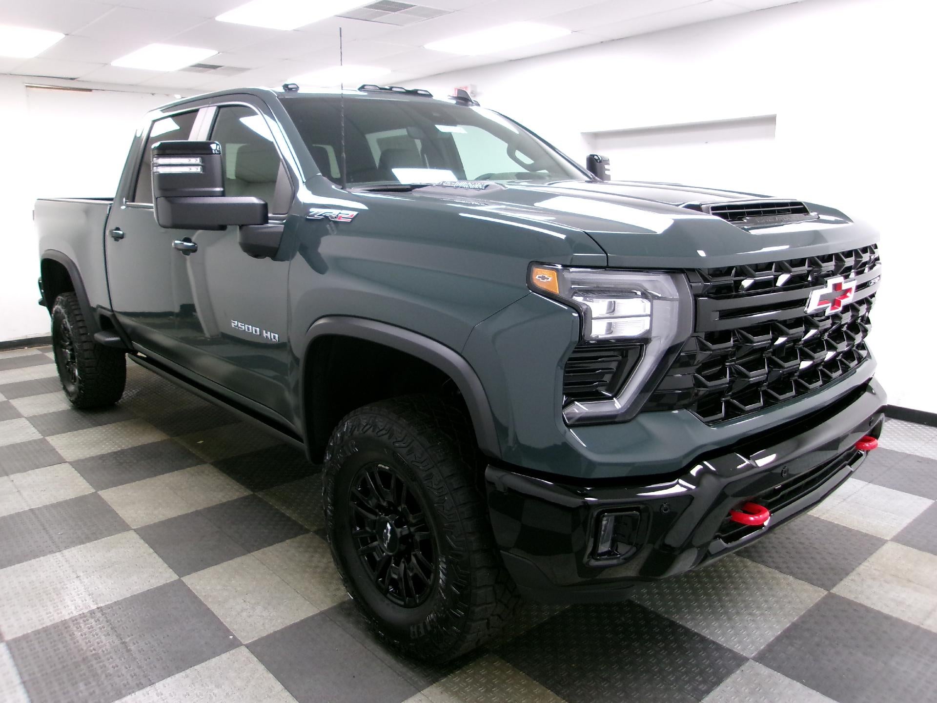 2026 Chevrolet Silverado 2500 HD Crew Cab Standard Box 4-Wheel Drive ZR2