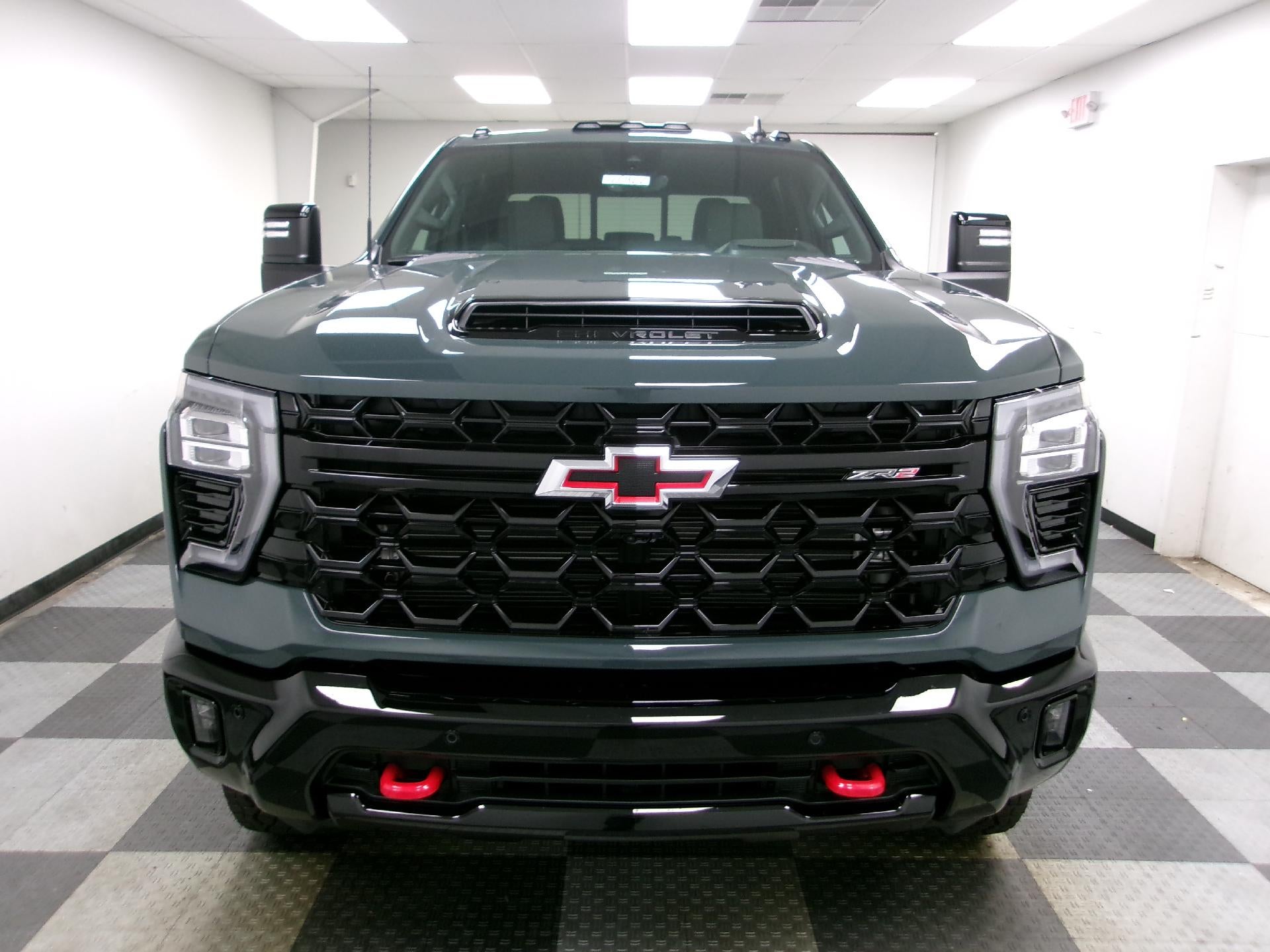 2026 Chevrolet Silverado 2500 HD Crew Cab Standard Box 4-Wheel Drive ZR2