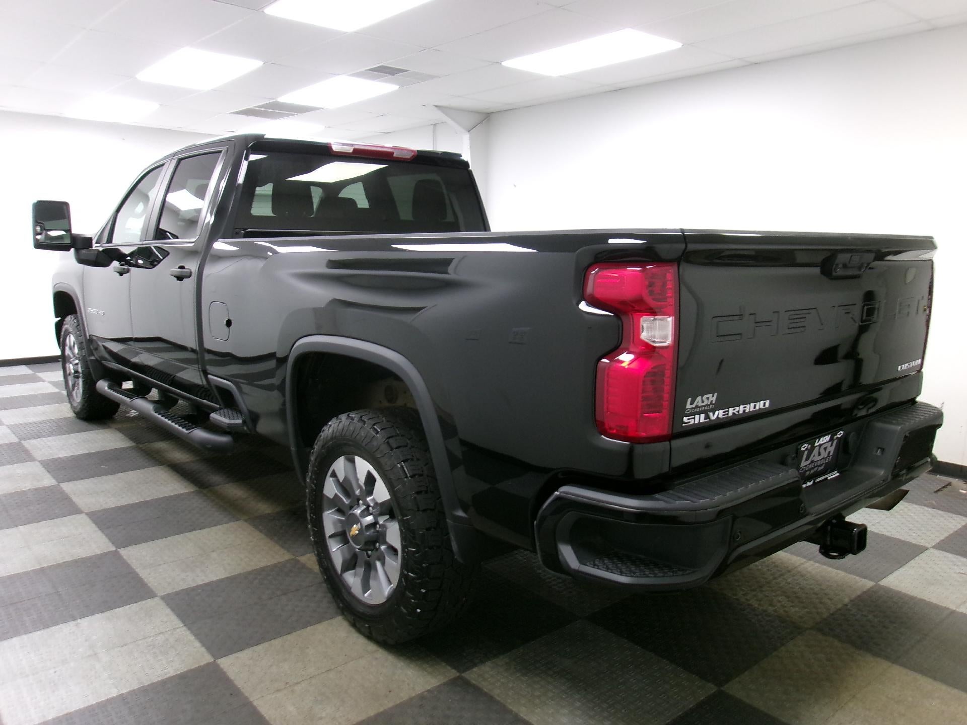 2024 Chevrolet Silverado 2500 HD Crew Cab Long Box 4-Wheel Drive Custom