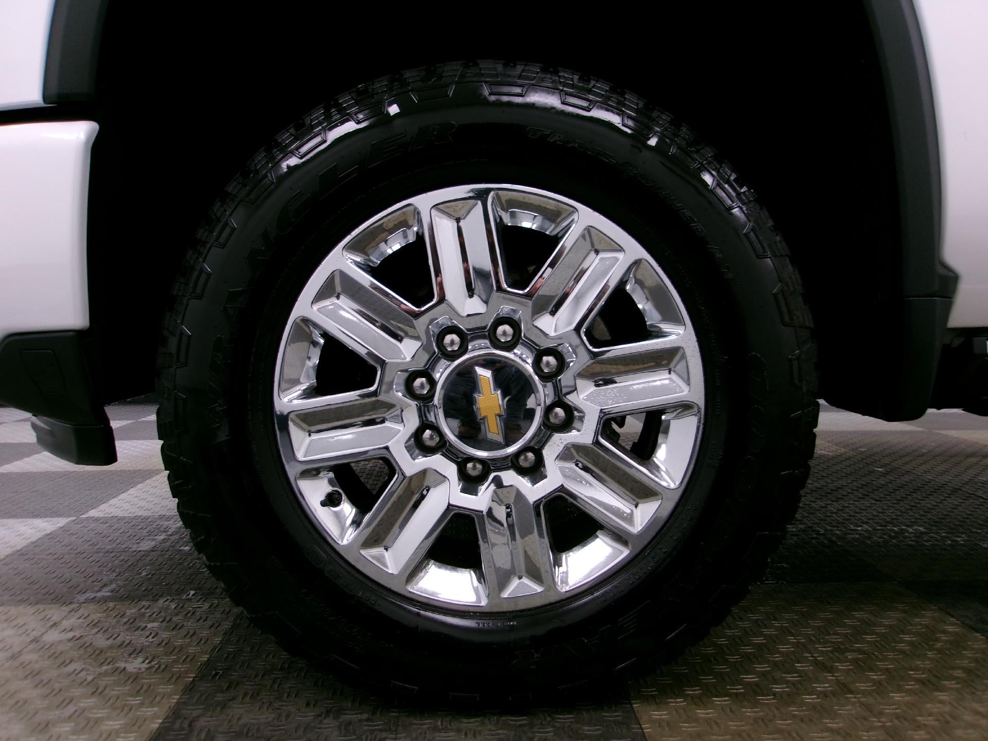 2024 Chevrolet Silverado 2500 HD Crew Cab Standard Box 4-Wheel Drive High Country