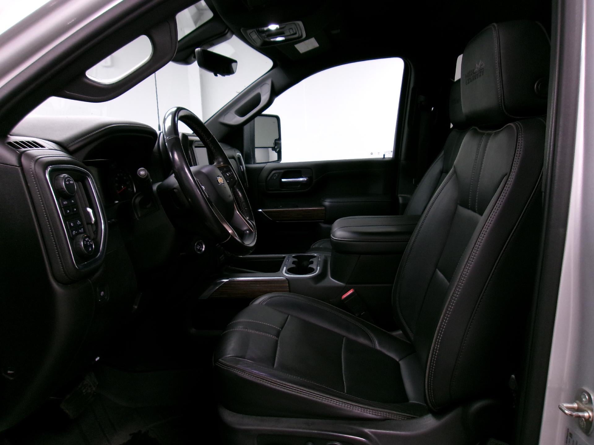 2023 Chevrolet Silverado 3500 HD Crew Cab Long Box 4-Wheel Drive High Country