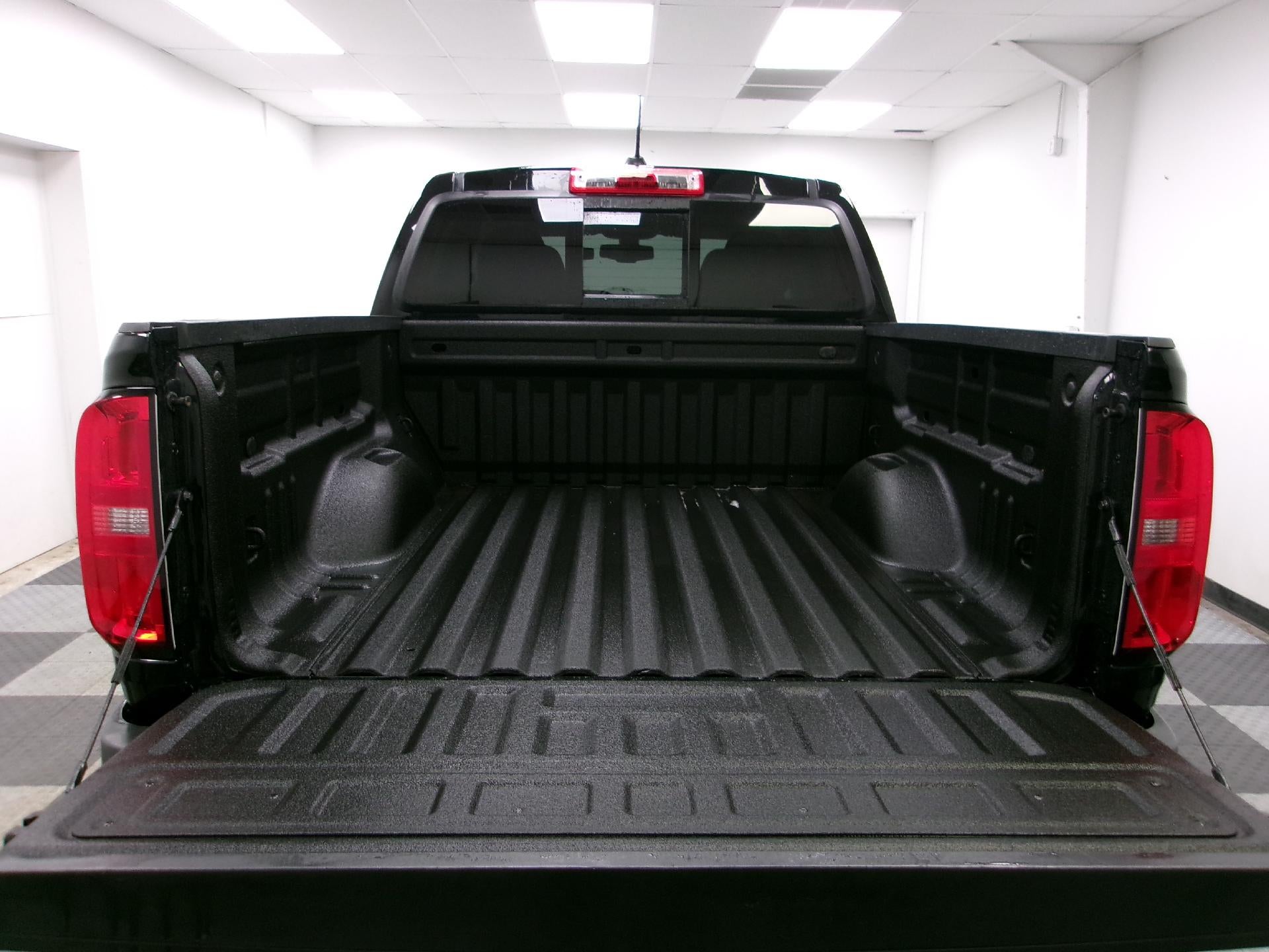 2022 Chevrolet Colorado Crew Cab Short Box 4-Wheel Drive Z71