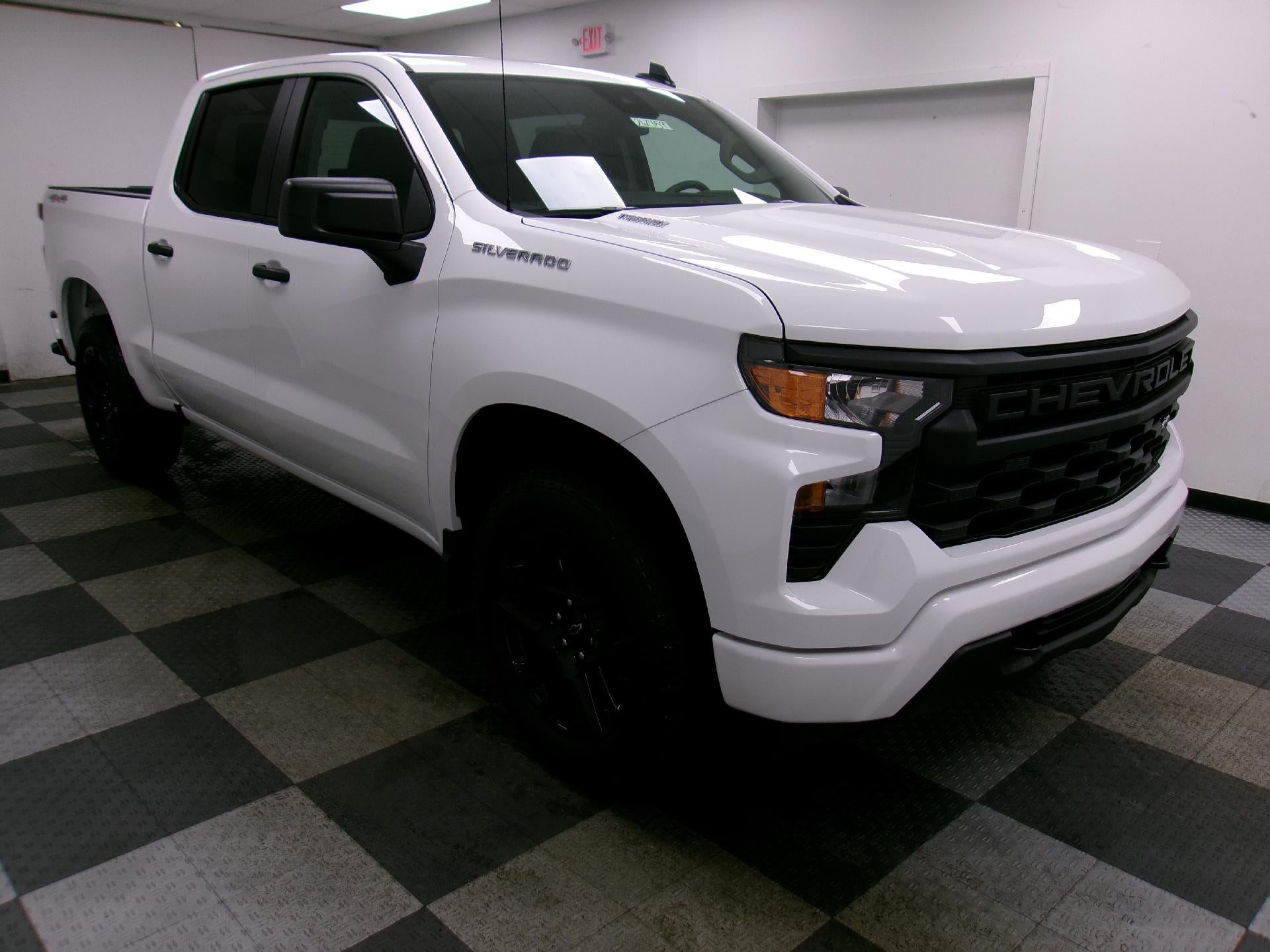 2026 Chevrolet Silverado 1500 Crew Cab Short Box 4-Wheel Drive Custom