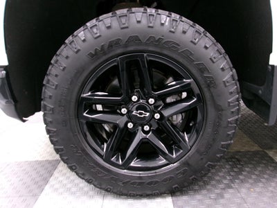 2021 Chevrolet Silverado 1500 Crew Cab Short Box 4-Wheel Drive Custom Trail Boss