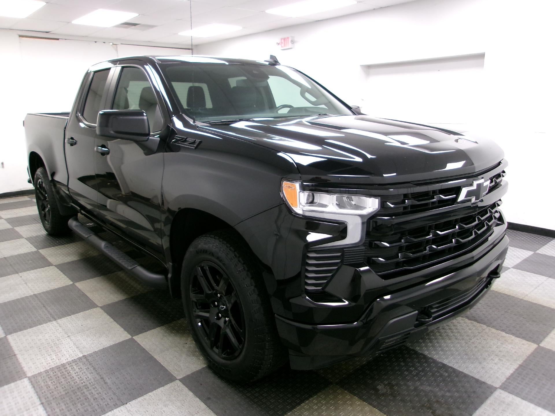 2023 Chevrolet Silverado 1500 Double Cab Standard Box 4-Wheel Drive RST