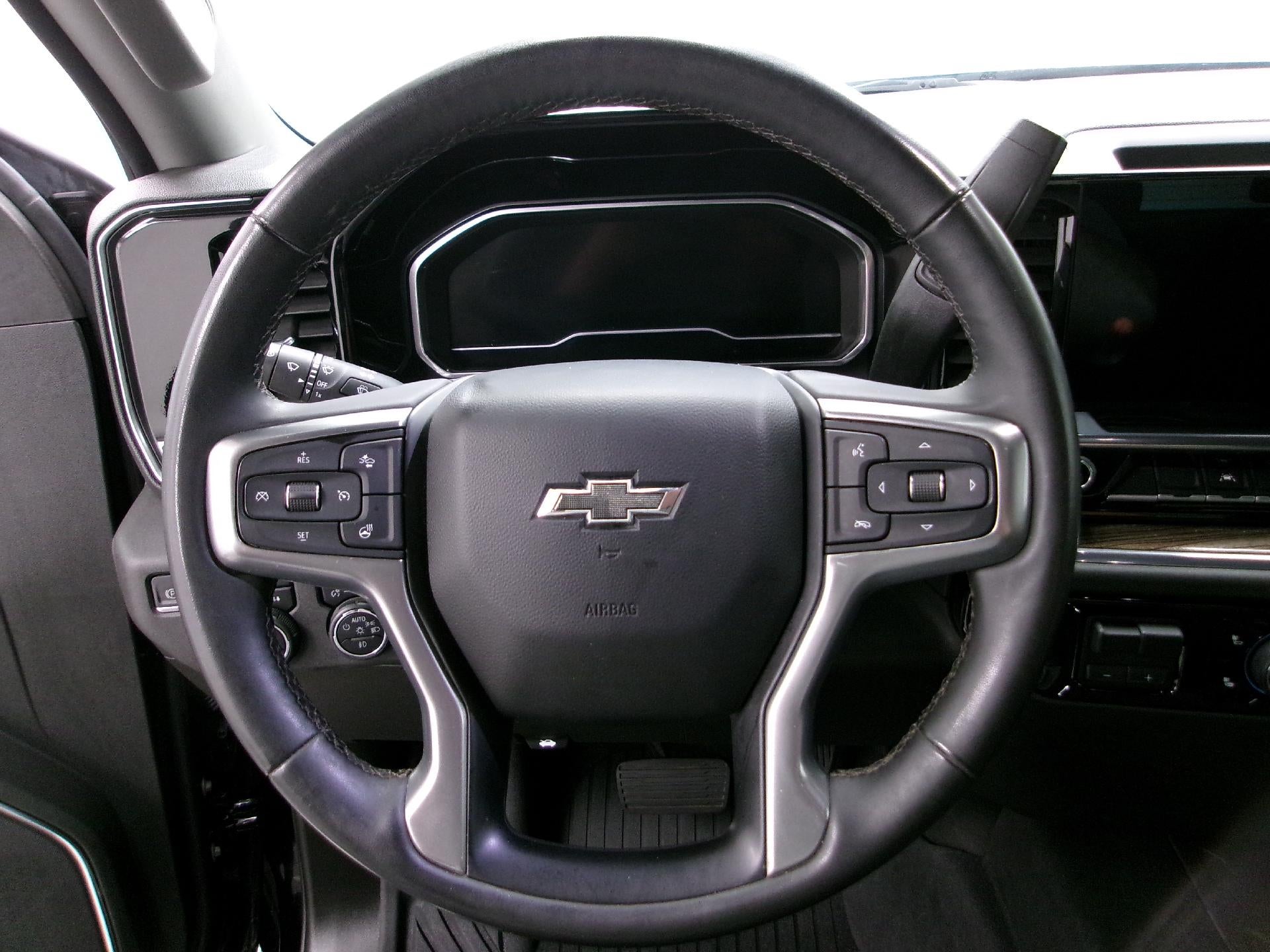 2023 Chevrolet Silverado 1500 Double Cab Standard Box 4-Wheel Drive RST